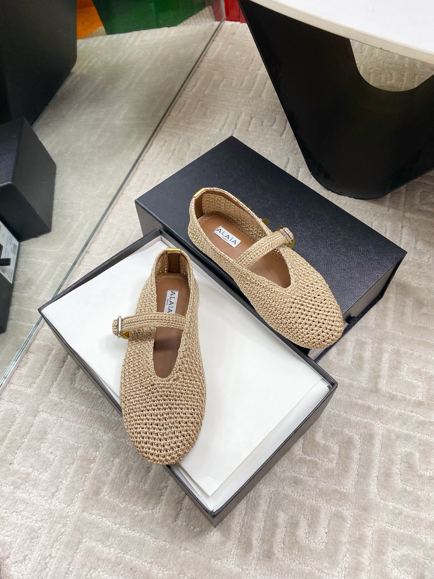 Alaia Flat Ballet Shoes - Chic Ballet Style with Woven Fabric 7 i1744650118502 6972 0 5