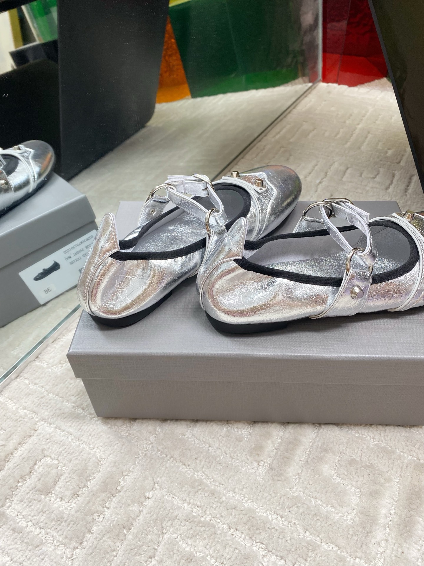 Balenciaga Women's Silver Leather Mary Jane Ballet Flats Shoes 8 i1744654787904 2842 0 6