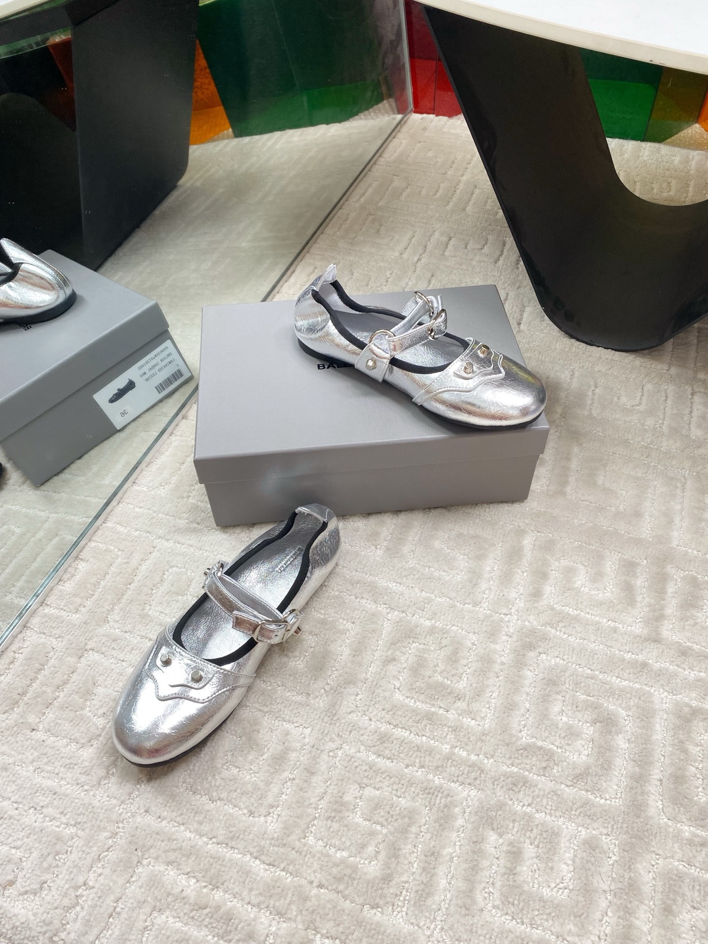 Balenciaga Women's Silver Leather Mary Jane Ballet Flats Shoes 6 i1744654787934 6031 0 4