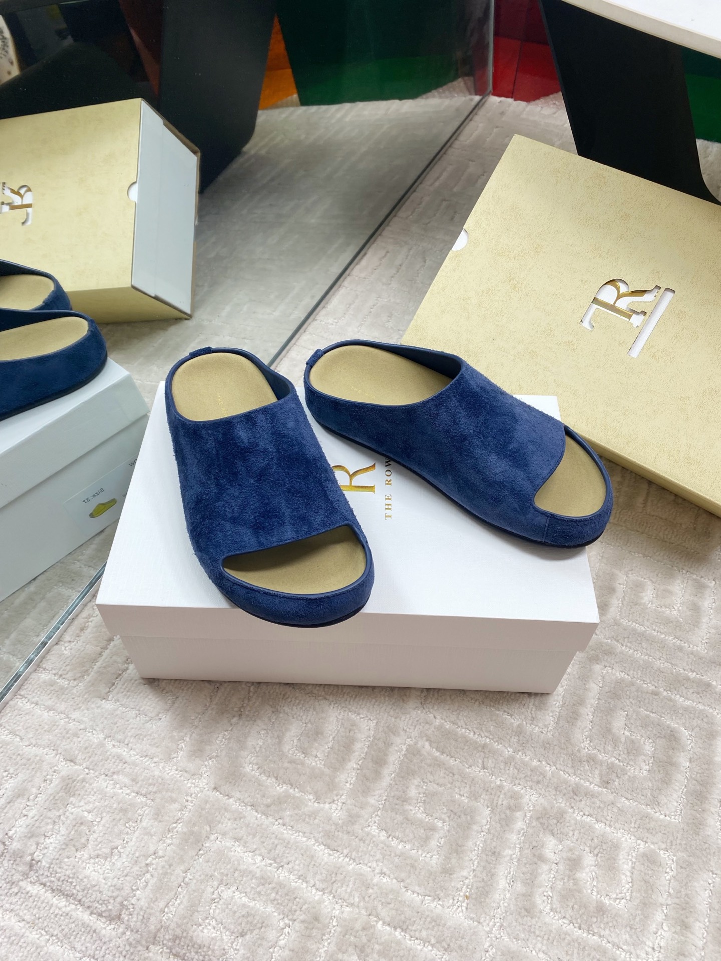 The Row Women's Simple Round Toe Suede Leather Slip-On Sandals 4 i1744815705479 1894 0 2
