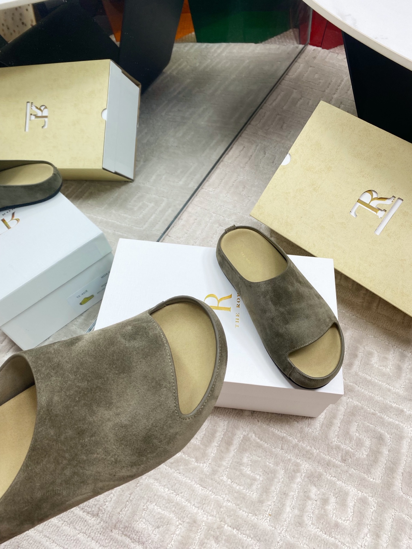 The Row Women's Minimalist Round Toe Suede Leather Slide Sandals 6 i1744815749524 326 0 4