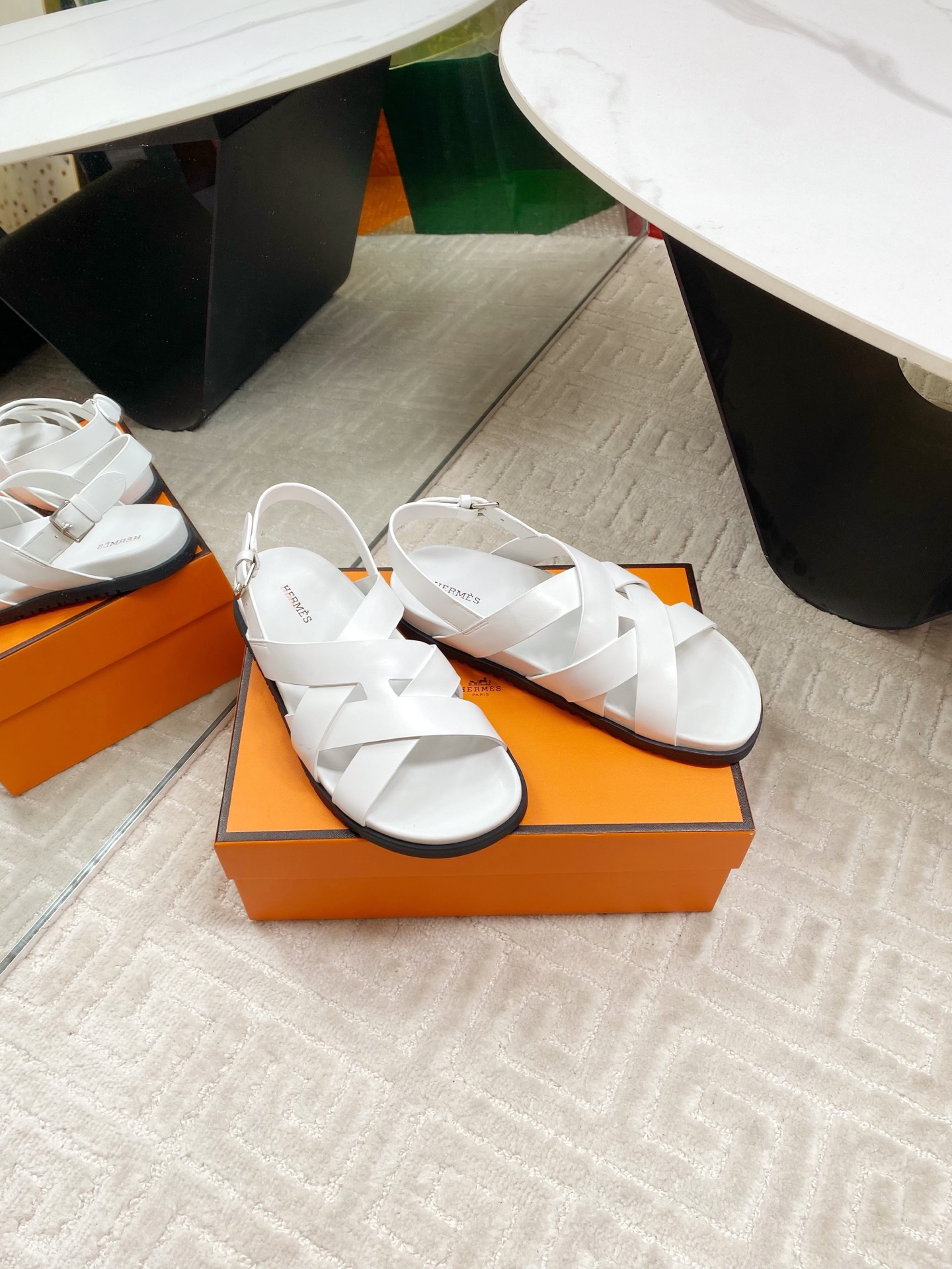 Hermes White Leather Cross Strap Sandals, Casual Summer Shoes for Women 4 i1745307236071 6093 0 1