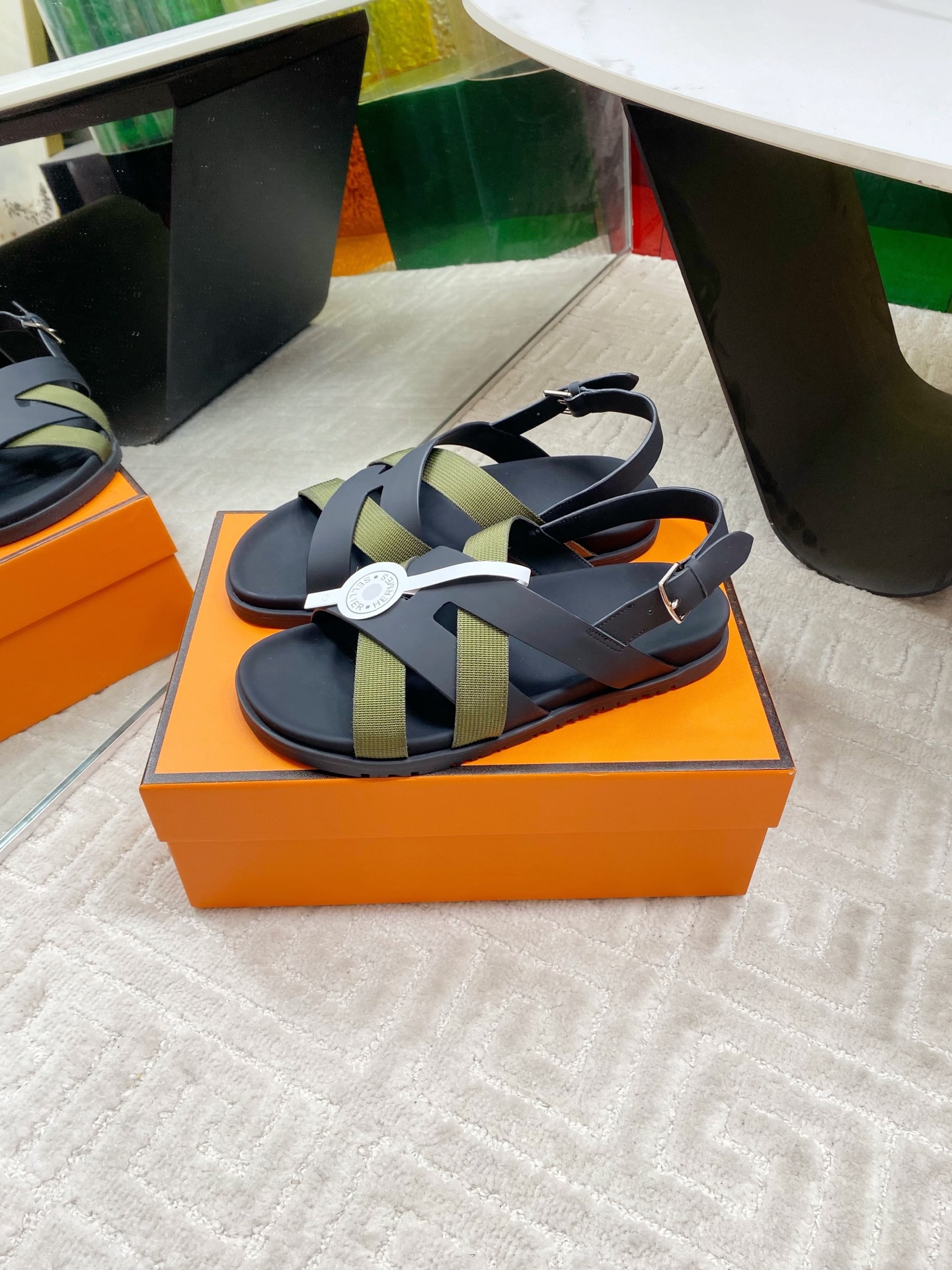 Hermes 25SS Cross Sandals: Minimalist Design with Exotic Flair 2 i1745307340454 9781 0 7