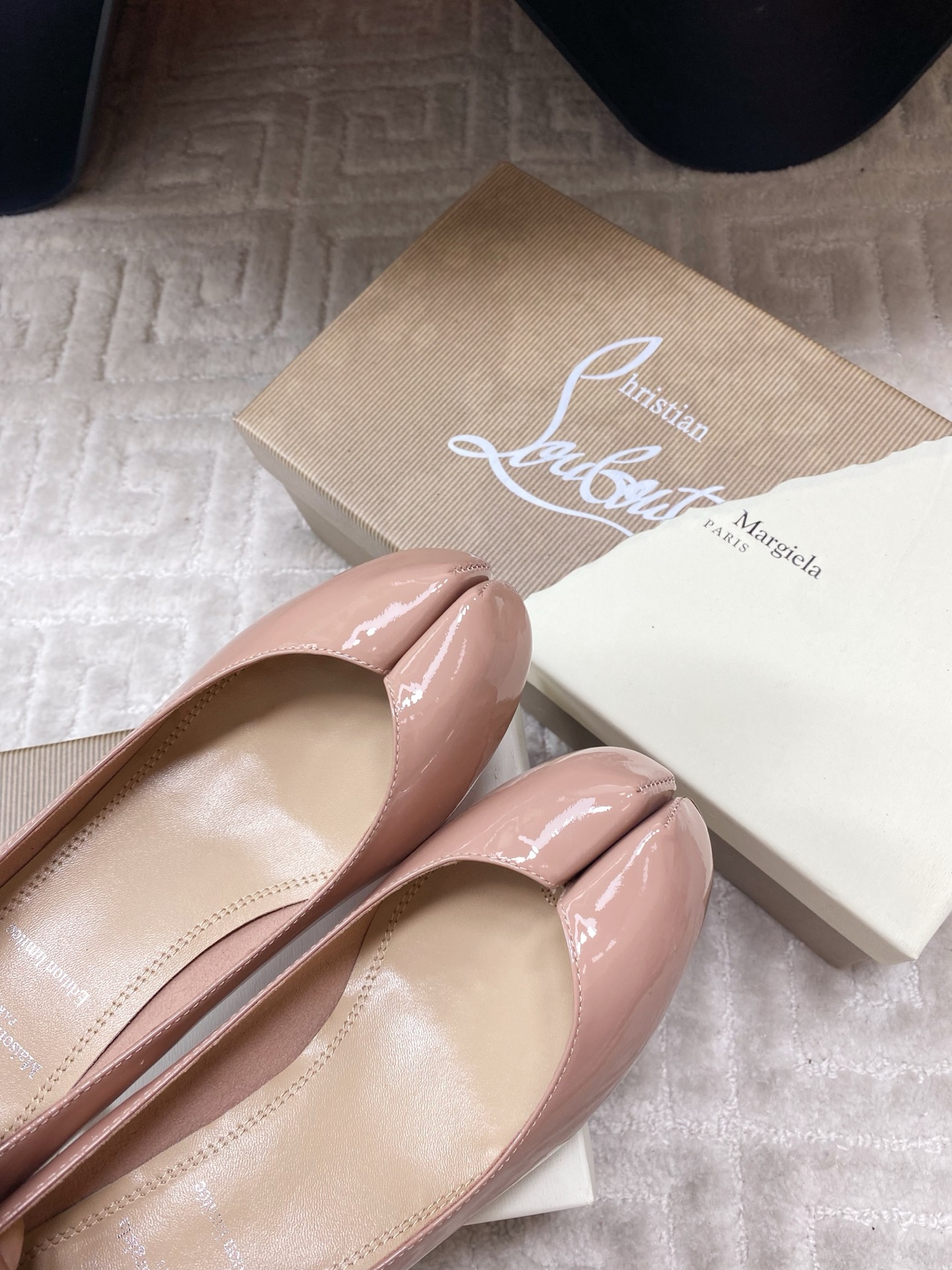 MM6 Margiela x CL Red-Feded Shoes Co-founder Launches Unique Ballet Shoe Collaboration - 图片 7