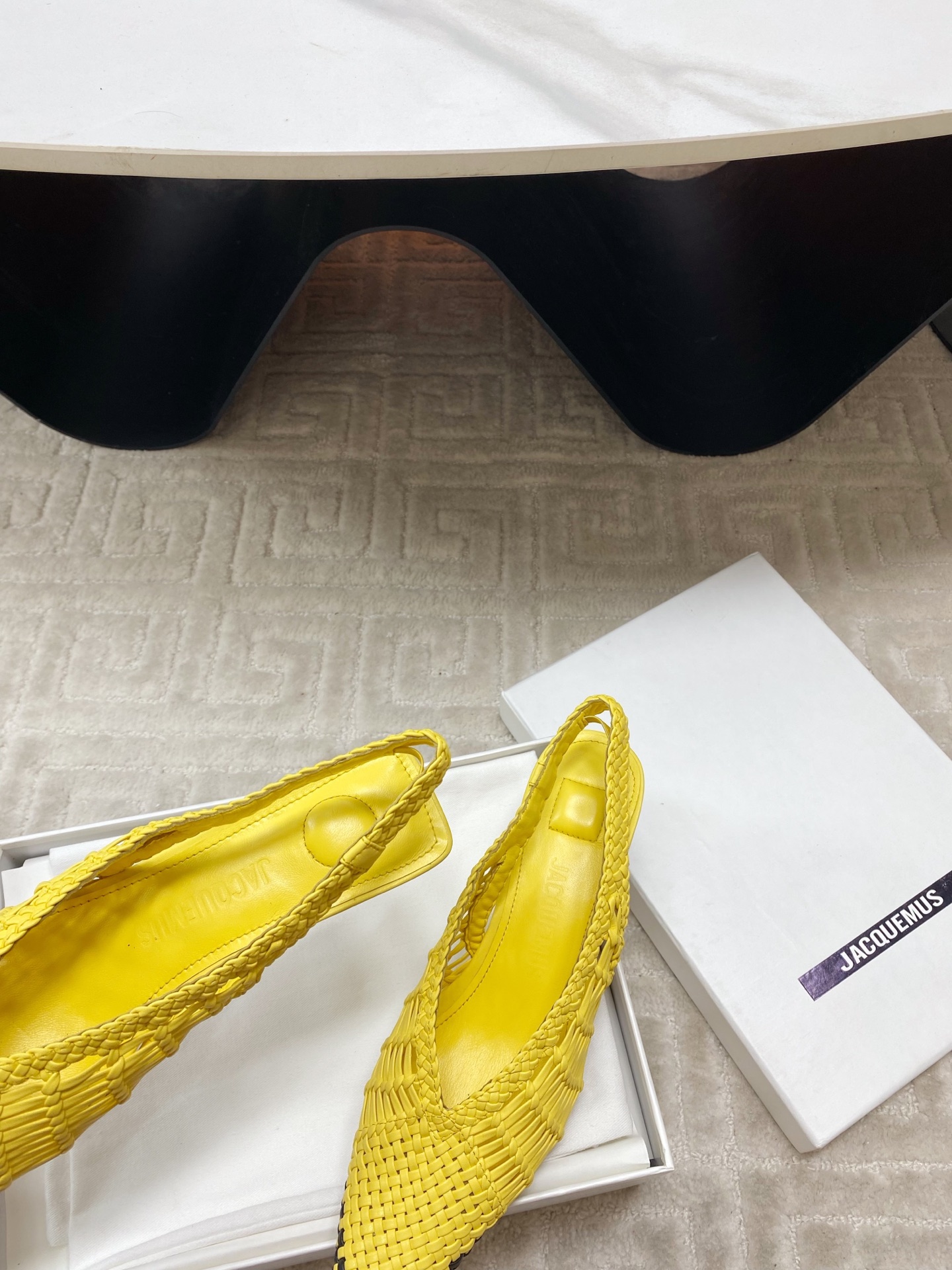 Jacquemus Spring Sandals: Stylish Design and Comfort in Sheepskin, Code 35-39# - 图片 7