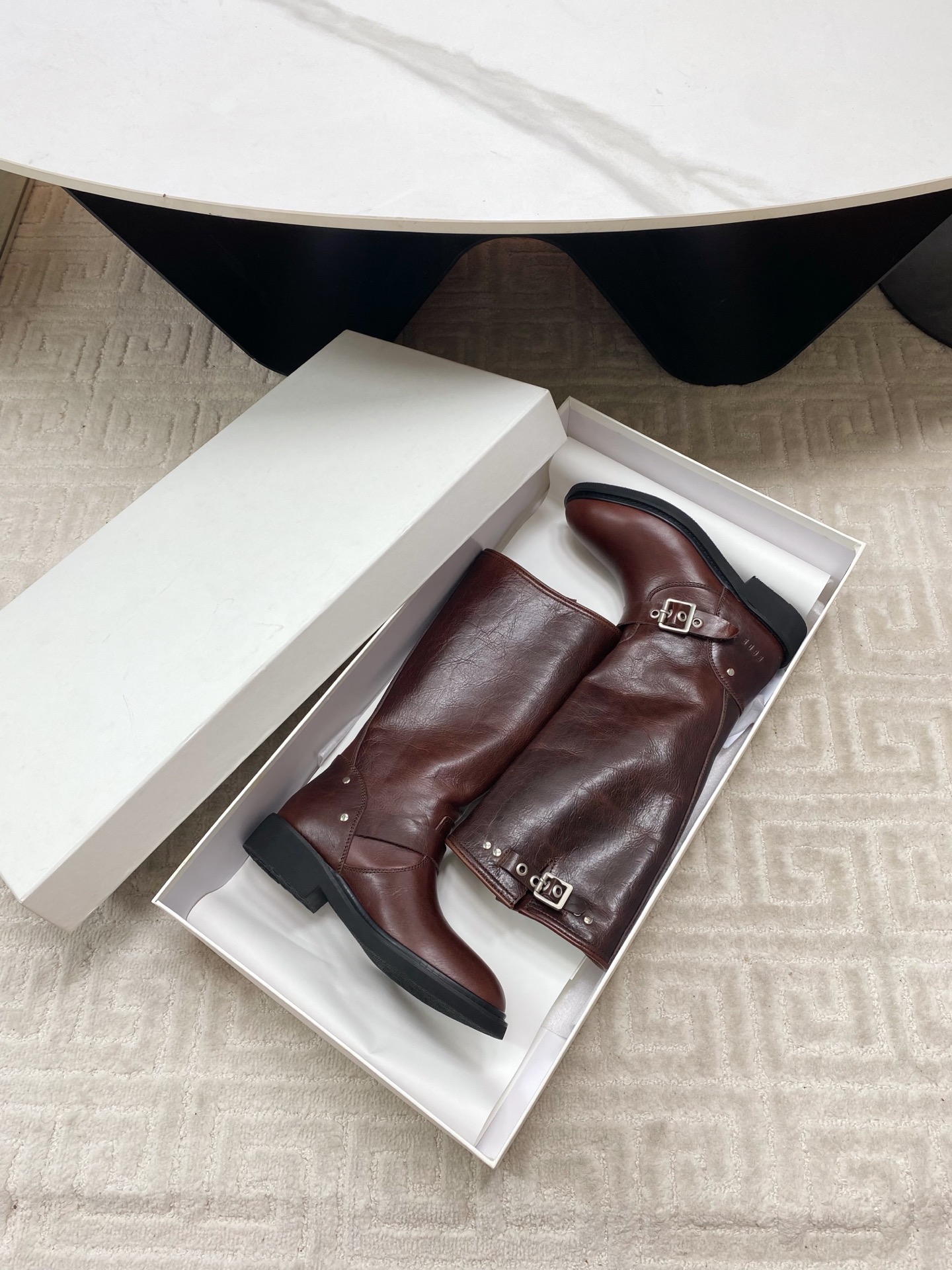 Stylish 1350 Offer: Golden Goose 2025 Western Cowboy Boots, Veal Skin, Tiara-Coated Leather - 图片 5