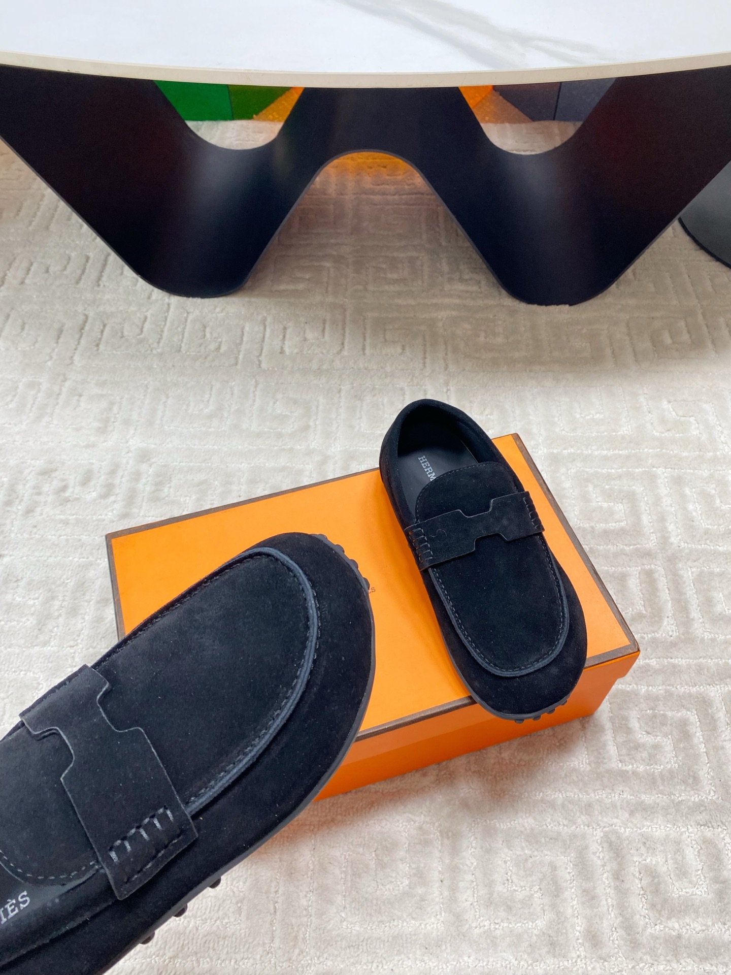 Bare Feet or Socks Shoe Soles with Calf Skin – Sizes and Material Details - 图片 8