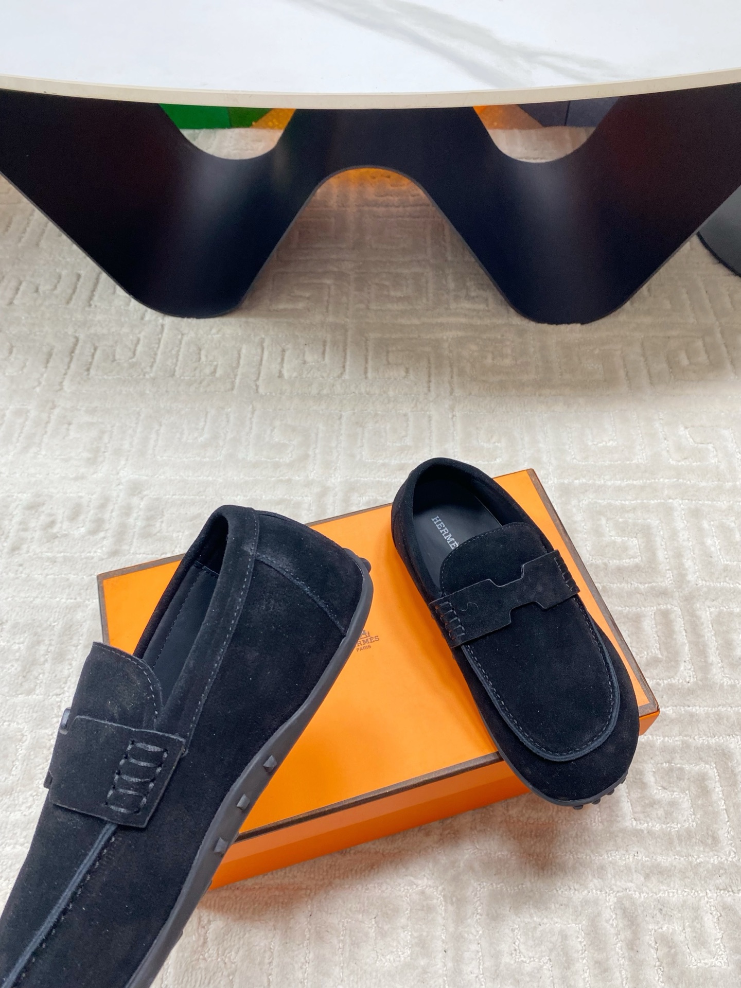 Bare Feet or Socks Shoe Soles with Calf Skin – Sizes and Material Details - 图片 5
