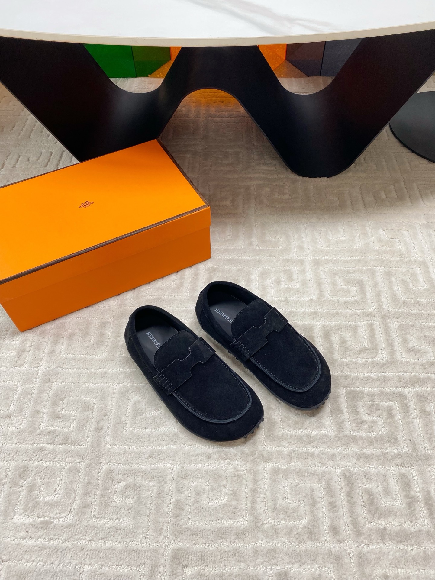 Bare Feet or Socks Shoe Soles with Calf Skin – Sizes and Material Details - 图片 2