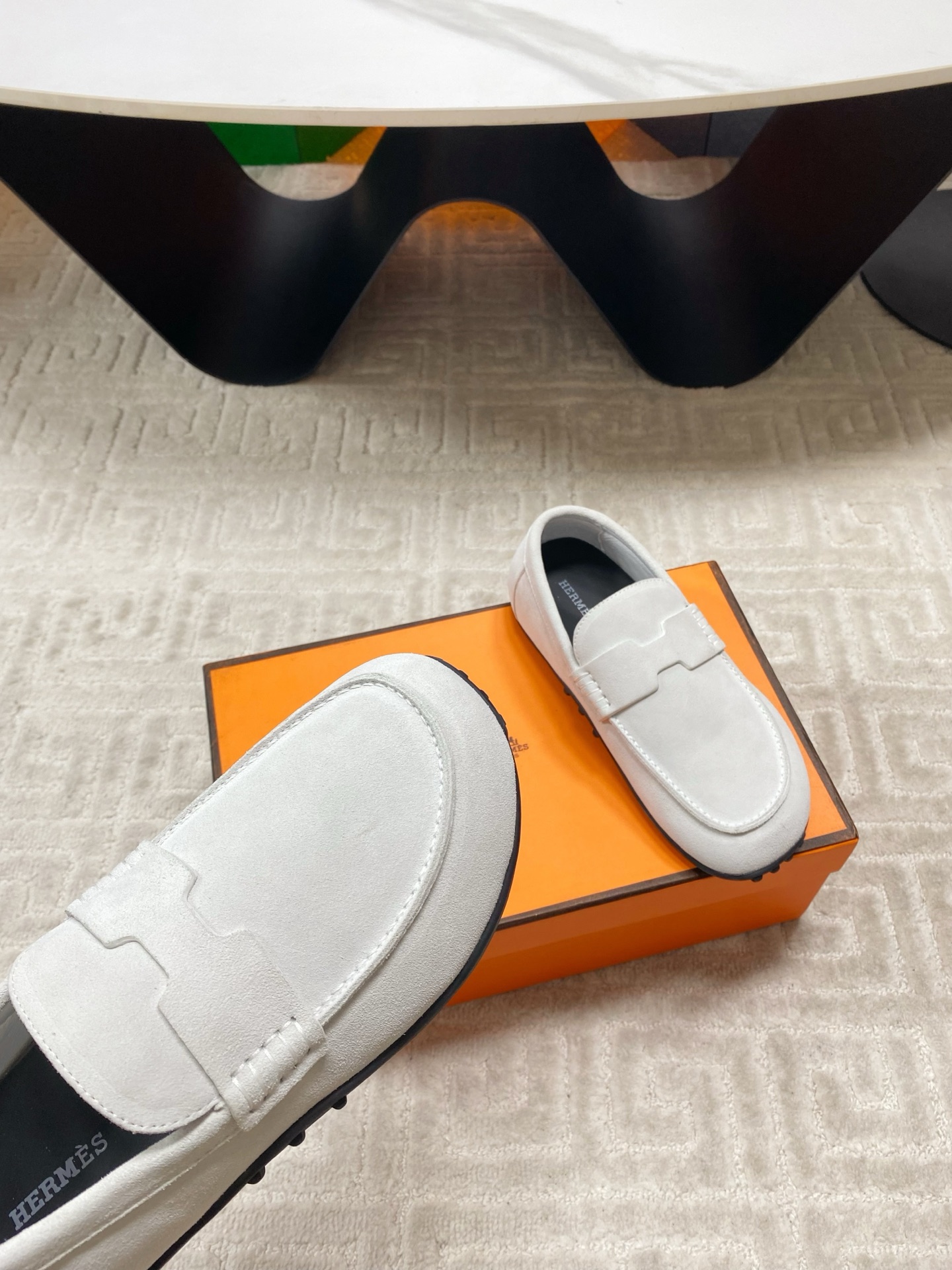 “Unique Shoe Soles: Bare Feet or Socks Fabrication with Real Skin Inside, Customizable Sizes for Men and Women” - 图片 9