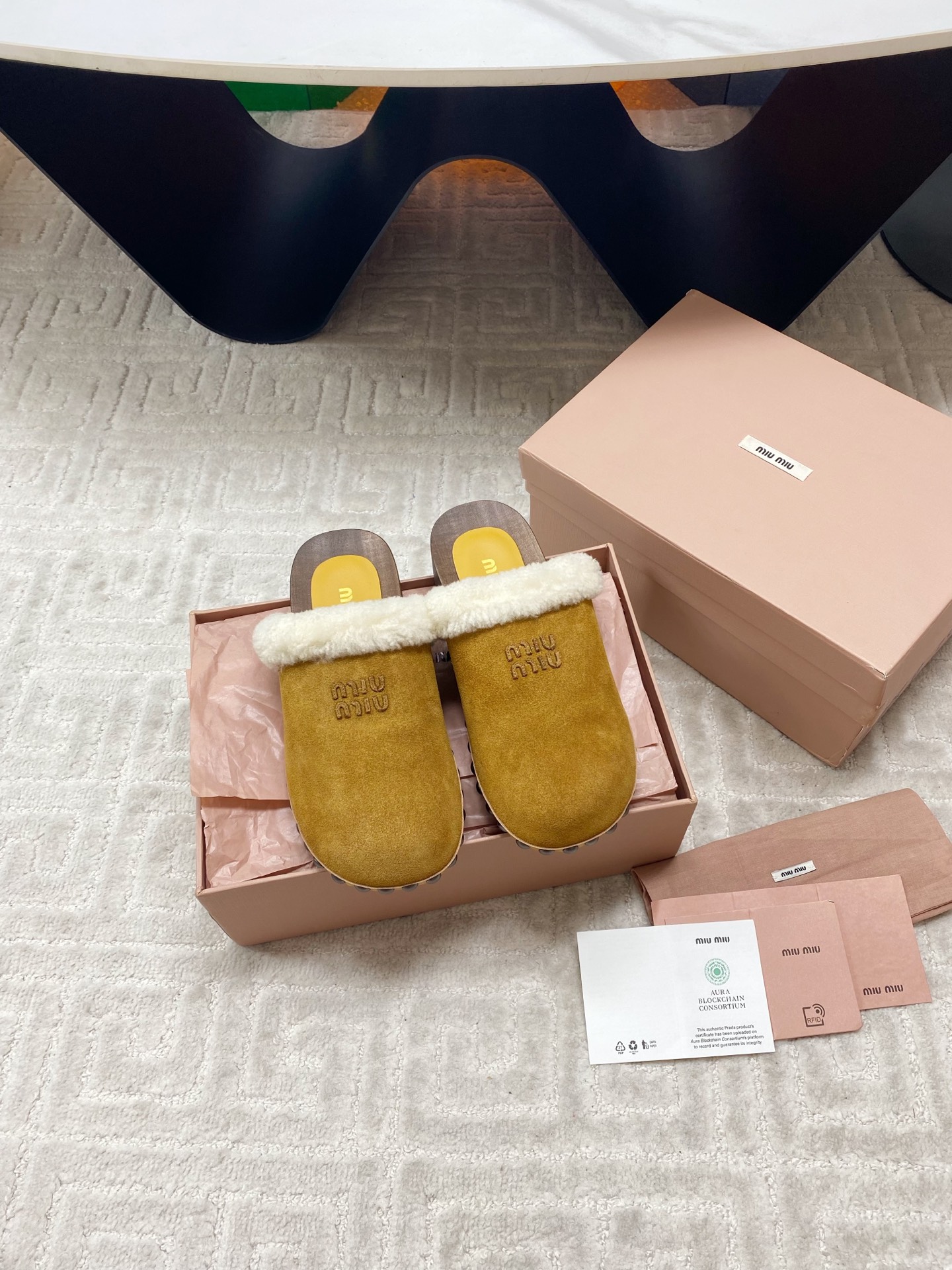 Miu Miu 2025 Winter Cotton Shoes with unique effacery process, modern style, wool fabric, and original soles. Sizes 35-39.