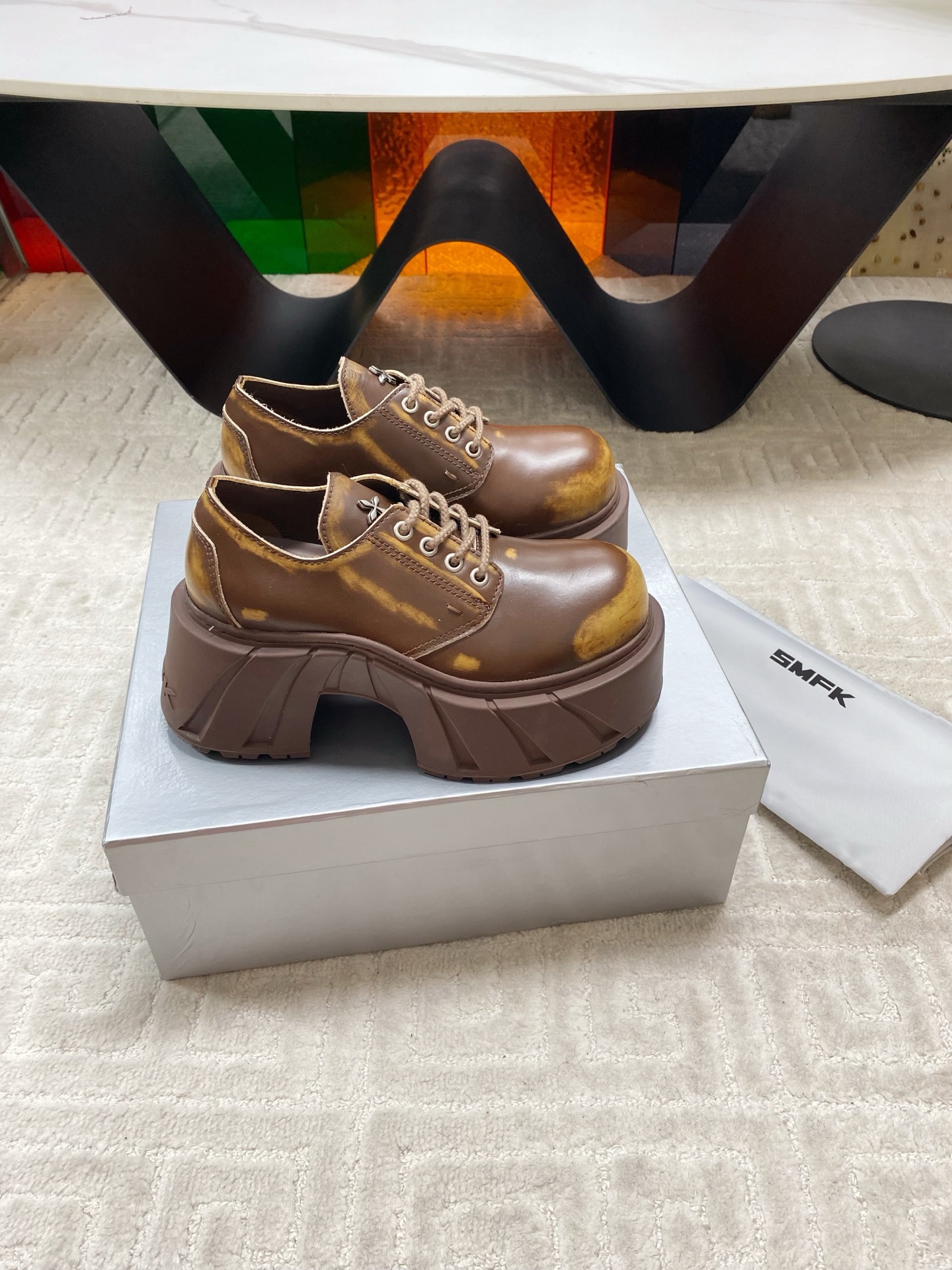Title: New SMFK P624 Leisure Shoes Collection Overview Summary: SMFK P624 shoes feature thick bases, soft and cozy materials, perfect colors, and come in various styles.