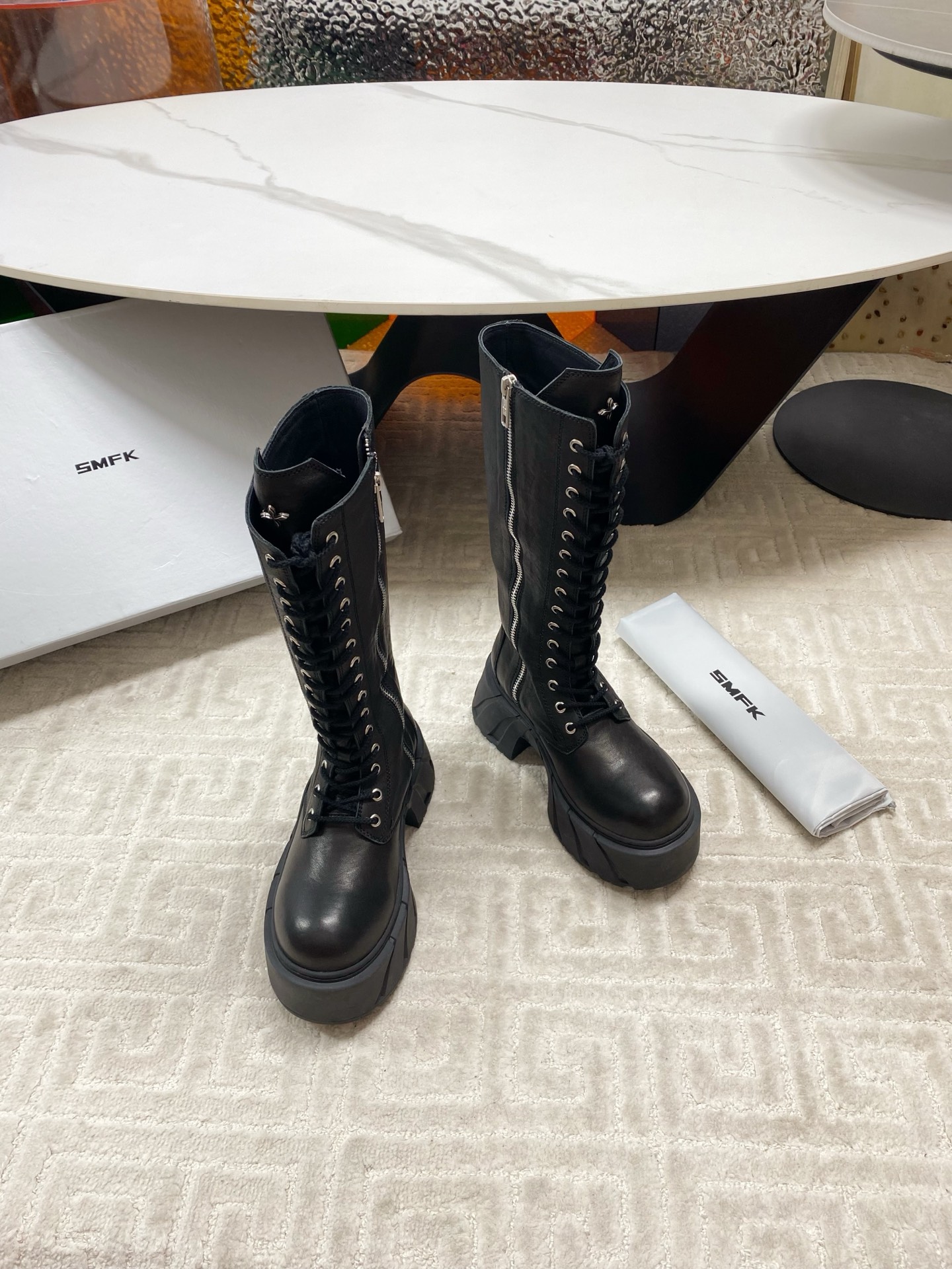 Stylish Long Boots for Women: Fresh Design, Comfortable Fit, Perfect for Spring and Summer - 图片 2
