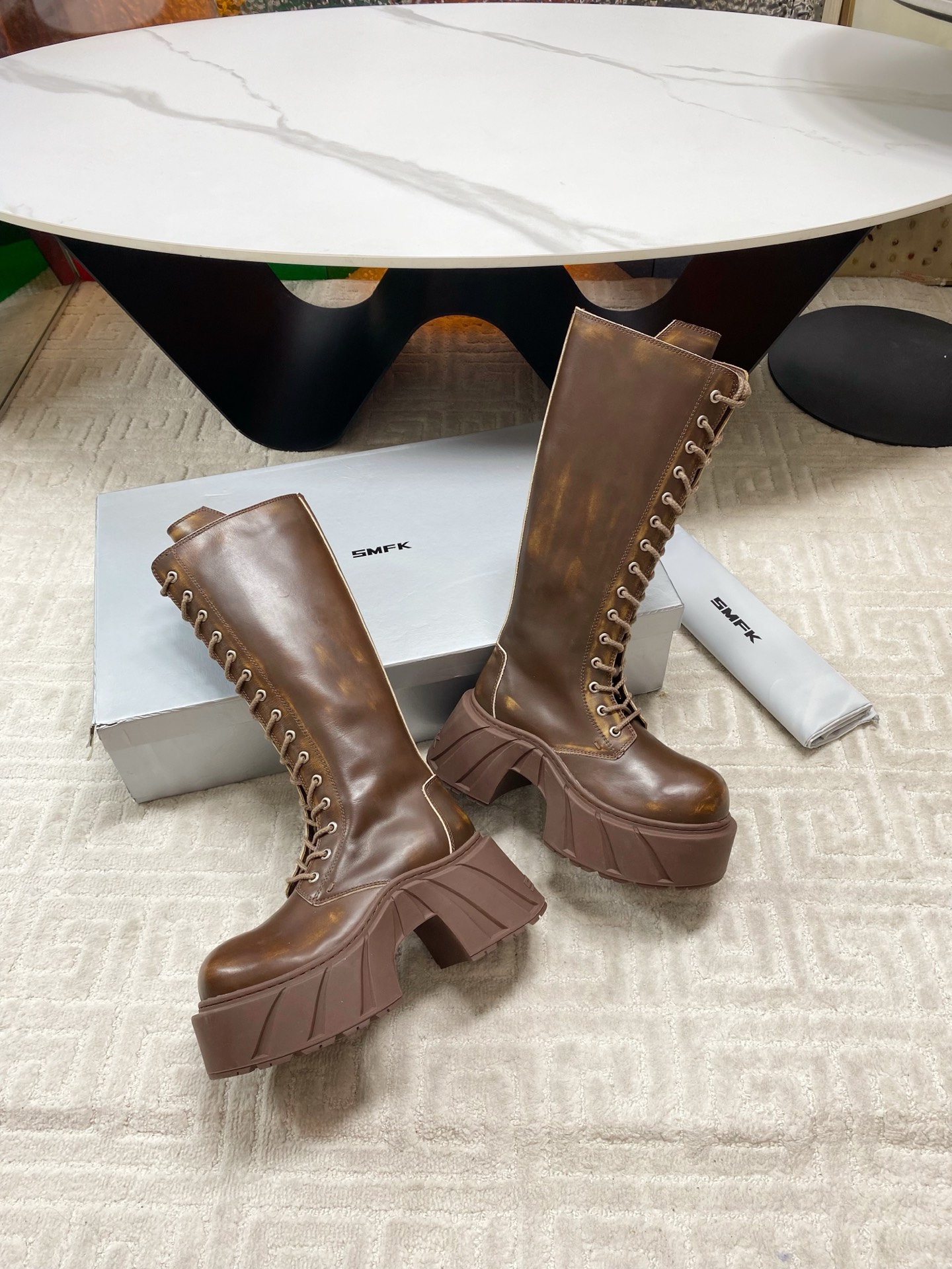 “Spring and Summer Shoe Collection: Stylish, Comfortable, and Durable Options for Women” - 图片 7