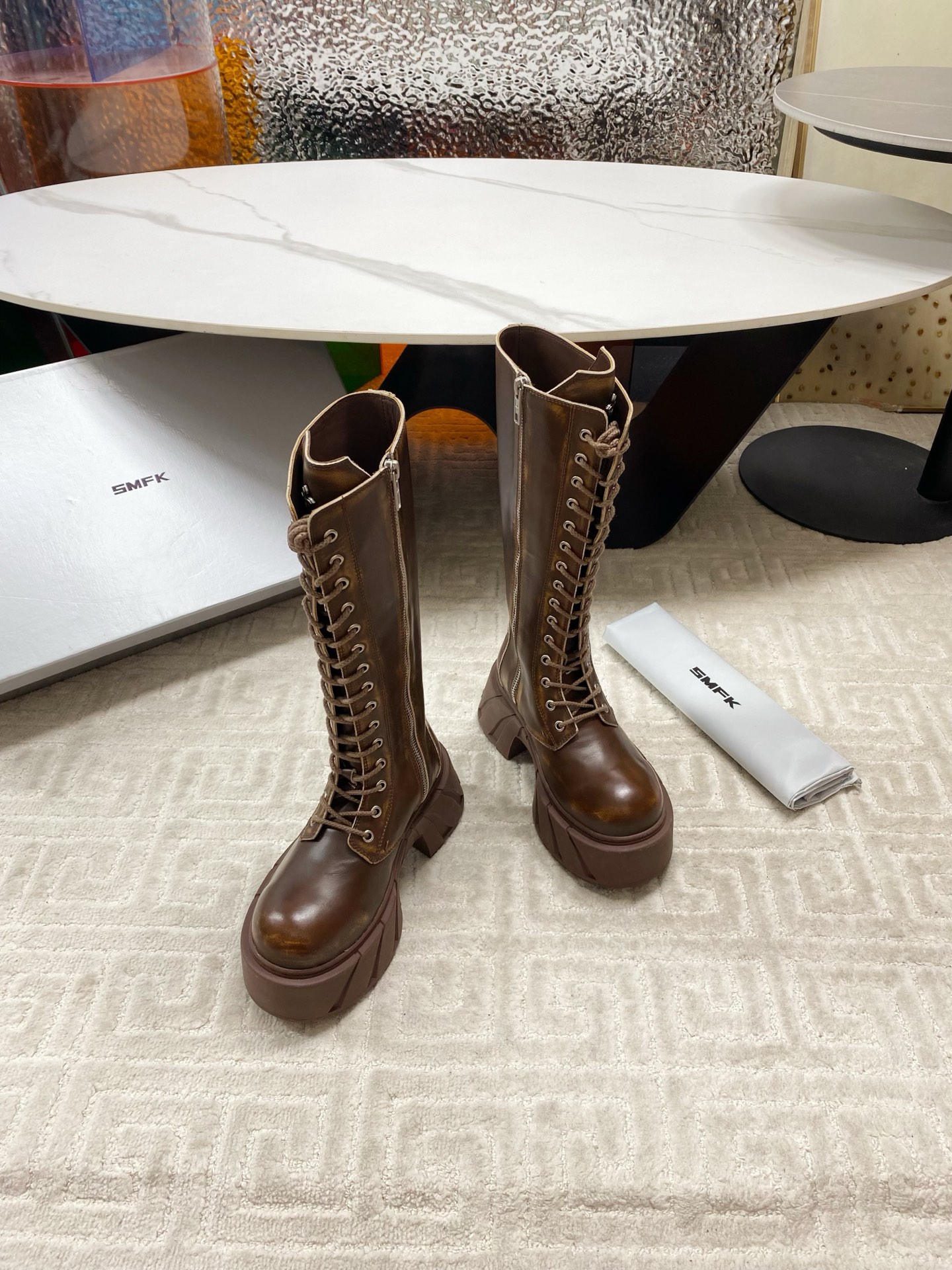 “Spring and Summer Shoe Collection: Stylish, Comfortable, and Durable Options for Women” - 图片 2