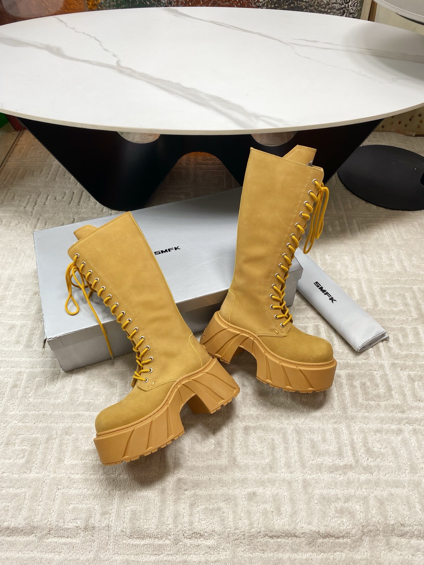 “Fresh Leisure Shoes: Gospel of Shorty Collection with Long Boots, Derby Shoes, and Thick Base for Spring/Summer” - 图片 7