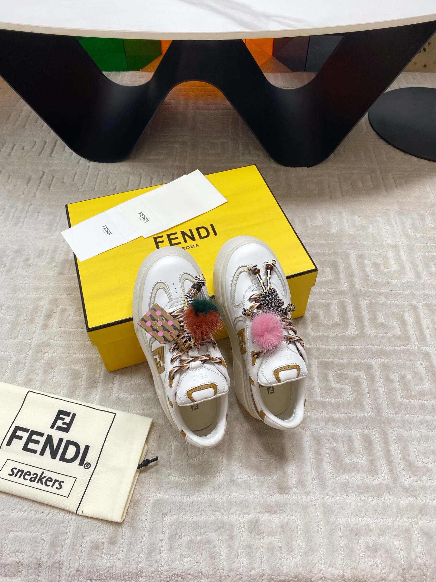 “Fendi FD Match 205 Sneakers: Skin Fusion, Colorful Design, Comfort, and Style for Women 35-39” - 图片 4