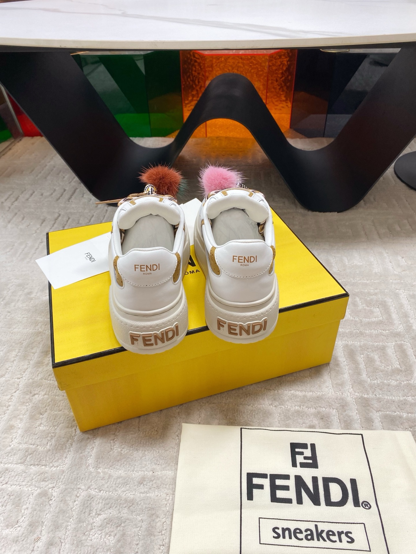 “Fendi FD Match 205 Sneakers: Skin Fusion, Colorful Design, Comfort, and Style for Women 35-39” - 图片 5