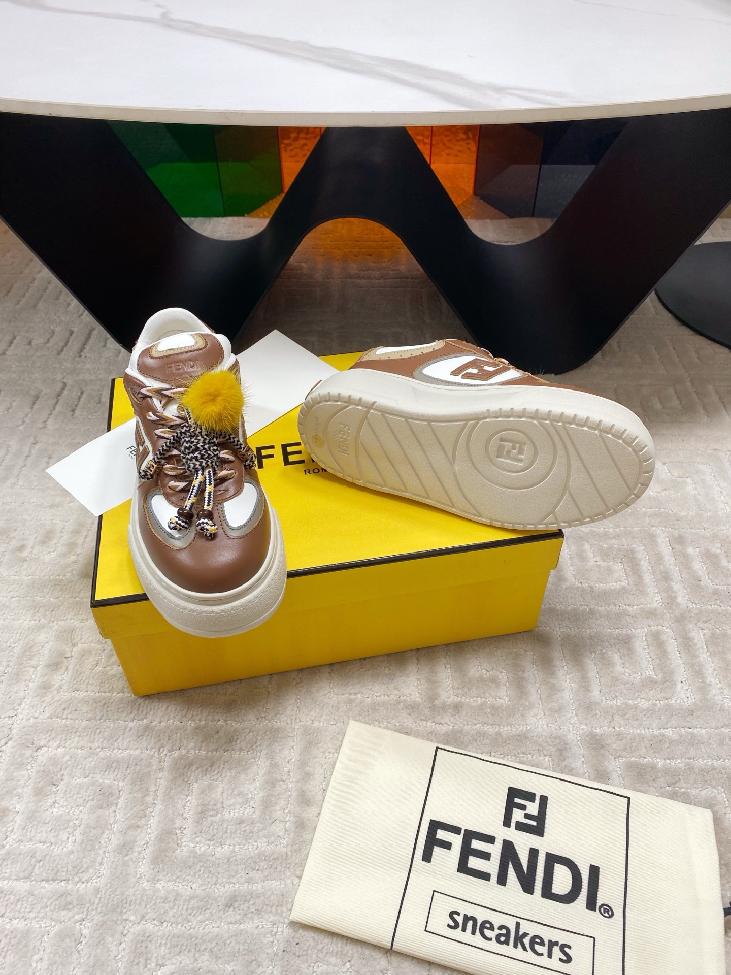 “Fendi FD Match Falcon Sneakers 205: New Skin Fusion Design for Women 35-39” - 图片 8