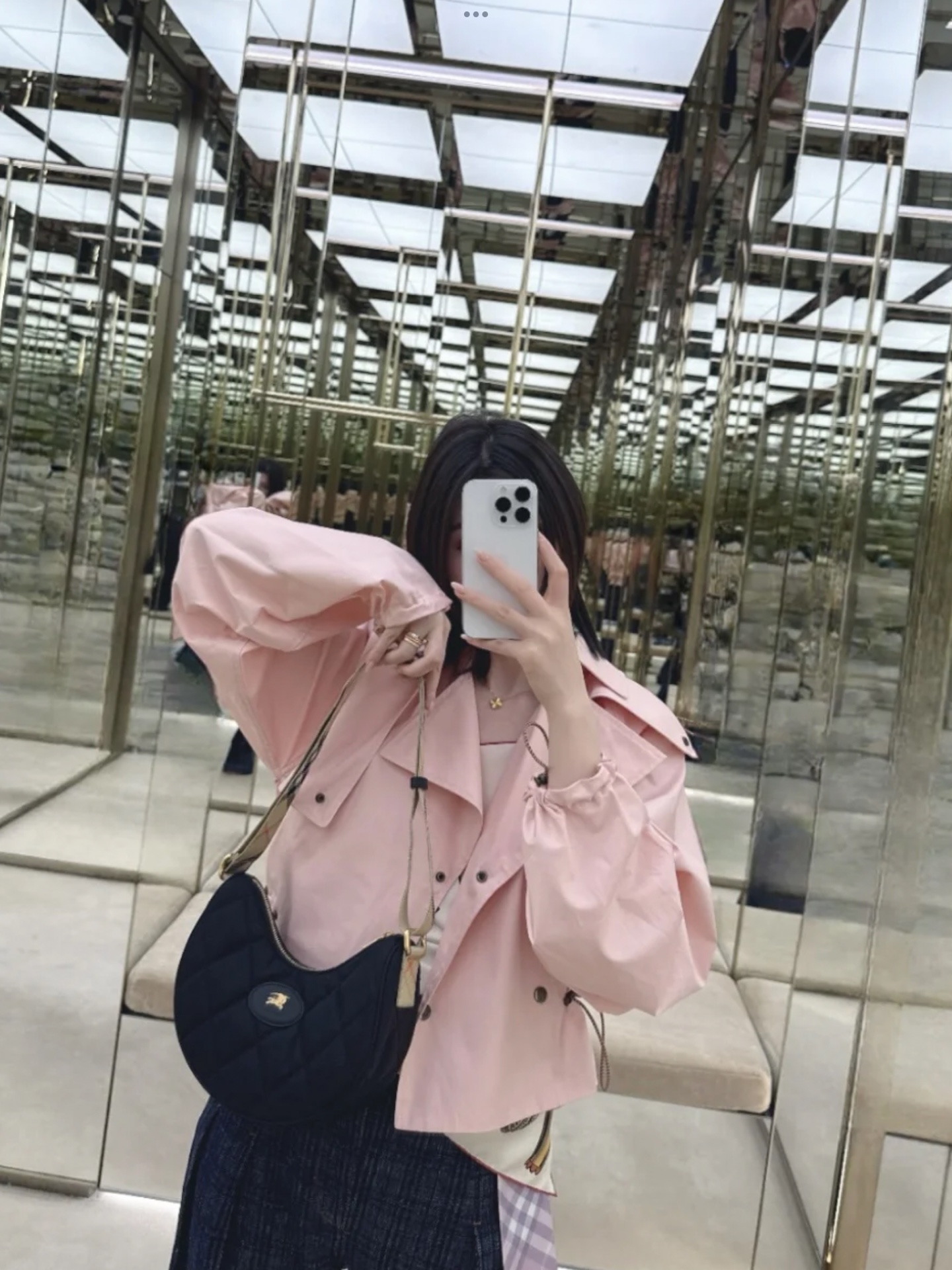 버버리 여성 자켓 상세 이미지 4