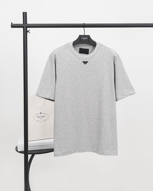 Prada Cotton T-Shirt with Enamel Triangle Logo - Short Sleeve, Oversize Fit 1 Prada Cotton T-Shirt with Enamel Triangle Logo - Short Sleeve, Oversize Fit