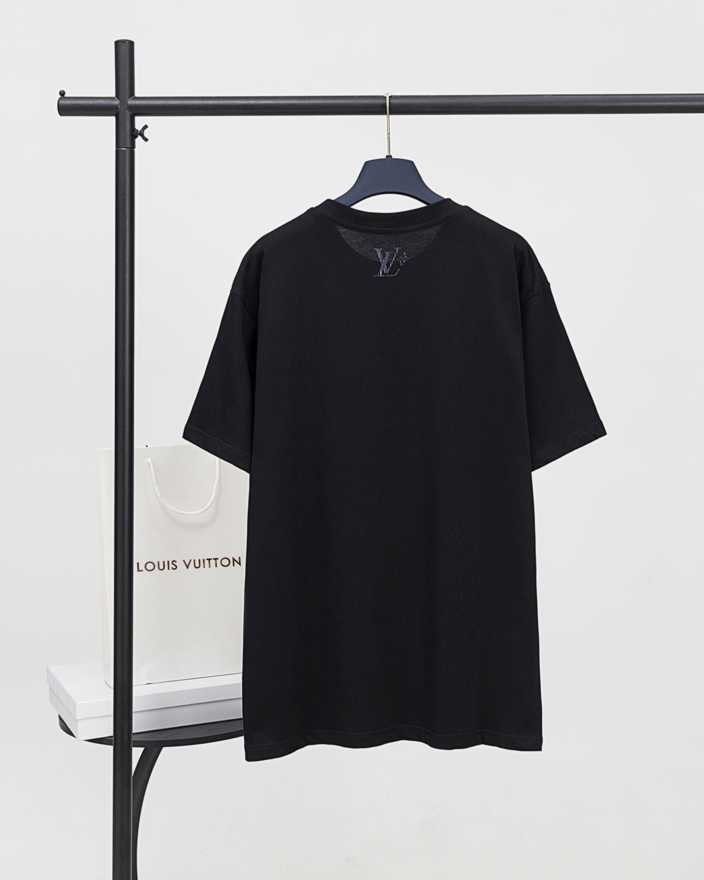 LOUIS VUITTON 25SS 短袖T恤服装,lv,包 2