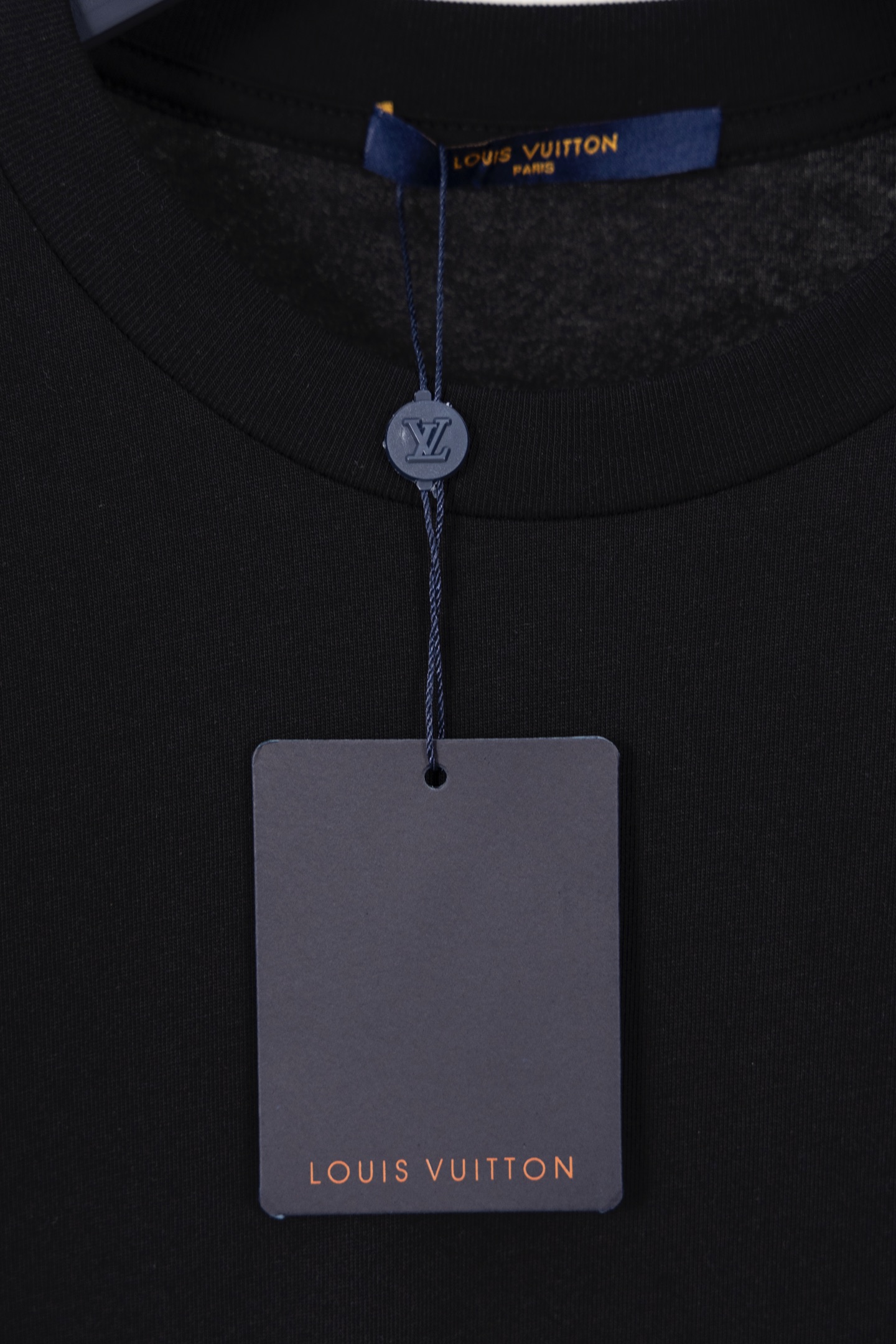 LOUIS VUITTON  T恤服装,lv,包 9