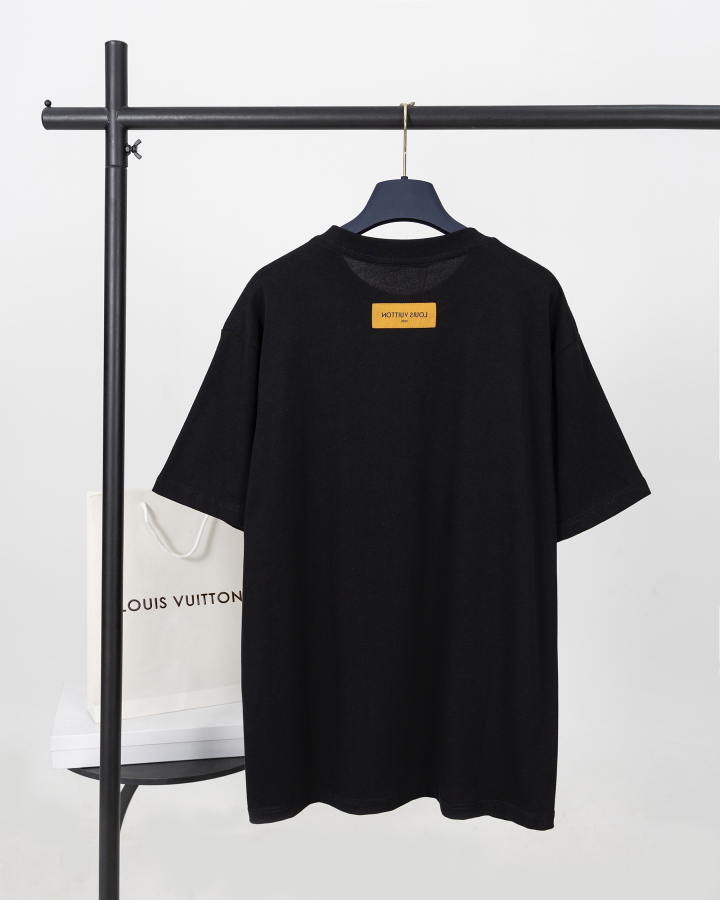 LOUIS VUITTON  T恤服装,lv,包 2