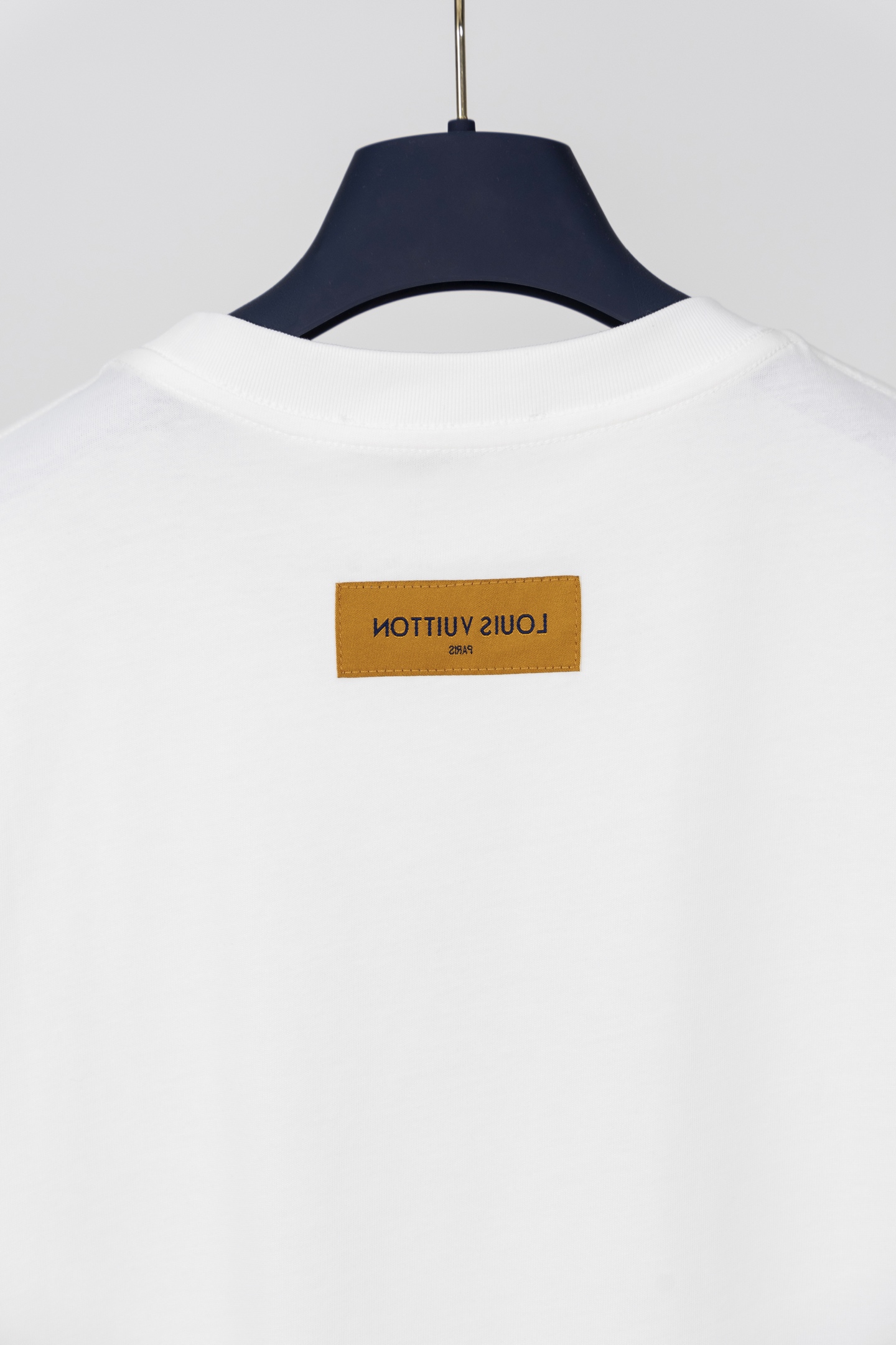 LOUIS VUITTON  T恤服装,lv,包 3