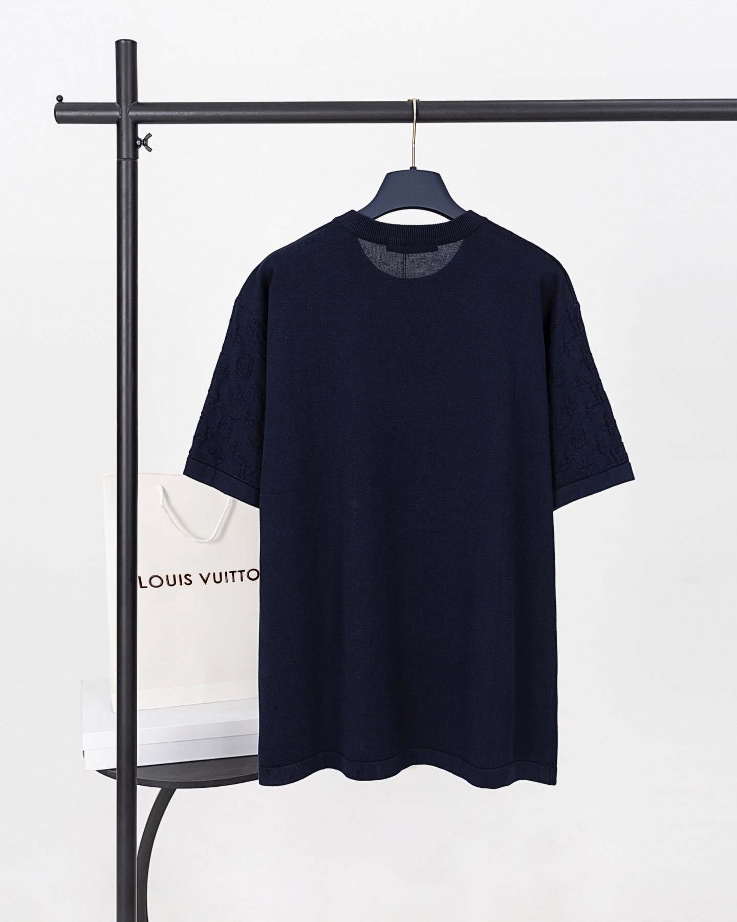 LOUIS VUITTON  T恤服装,lv,包 2