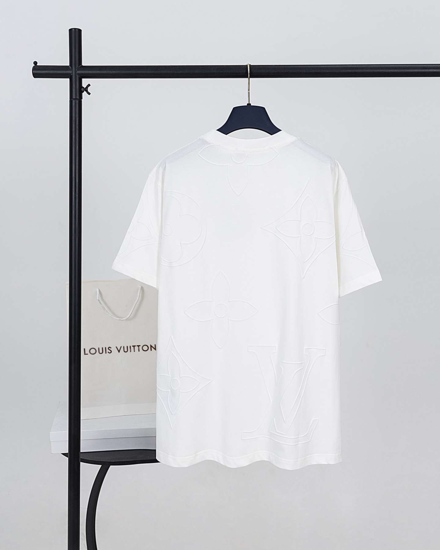 LOUIS VUITTON  T恤服装,lv,包 2