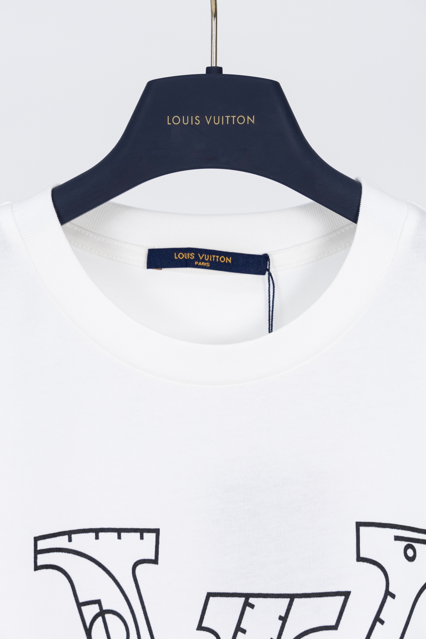 LOUIS VUITTON  短袖T恤服装,lv,包 4