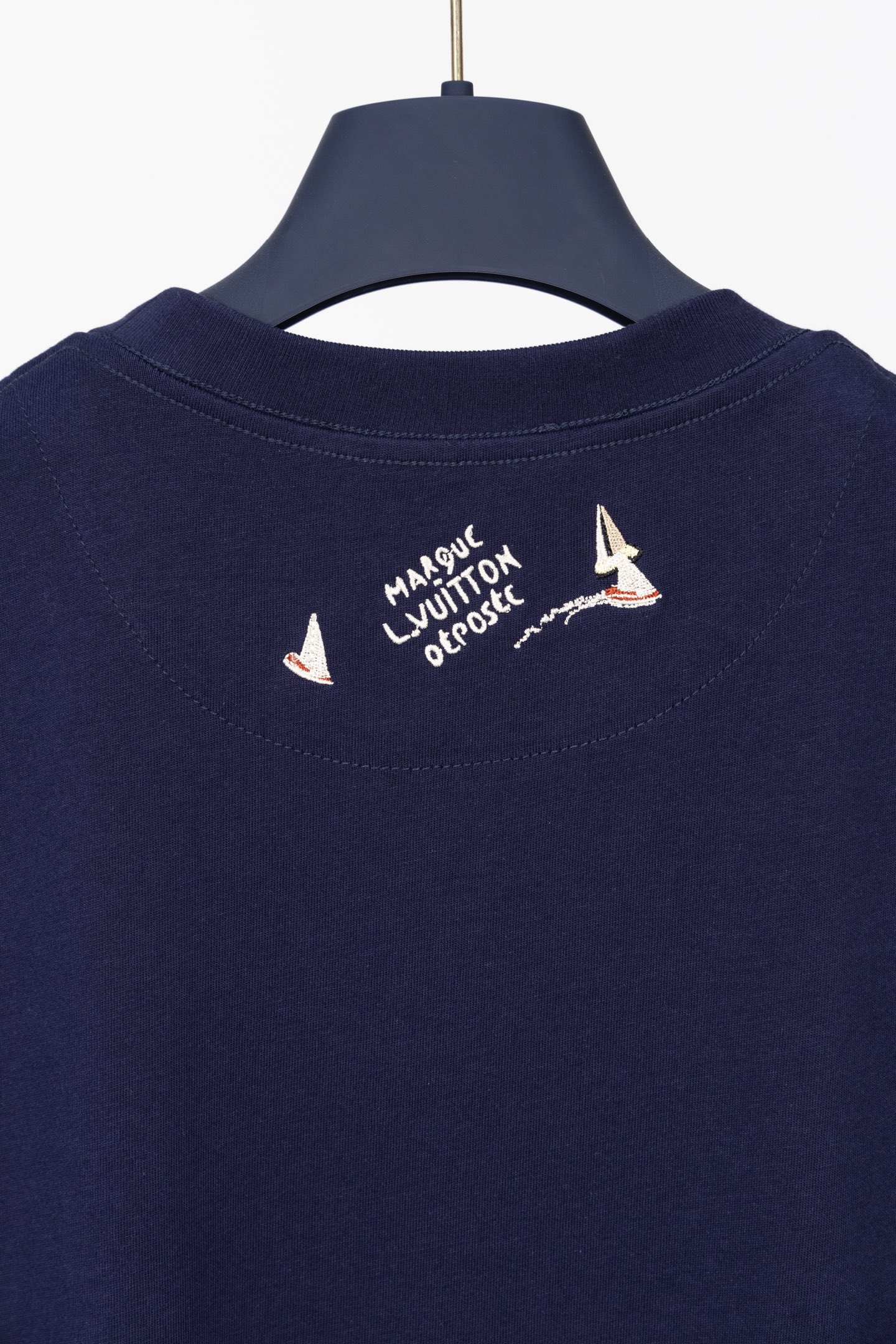 LOUIS VUITTON  T恤服装,lv,包 4