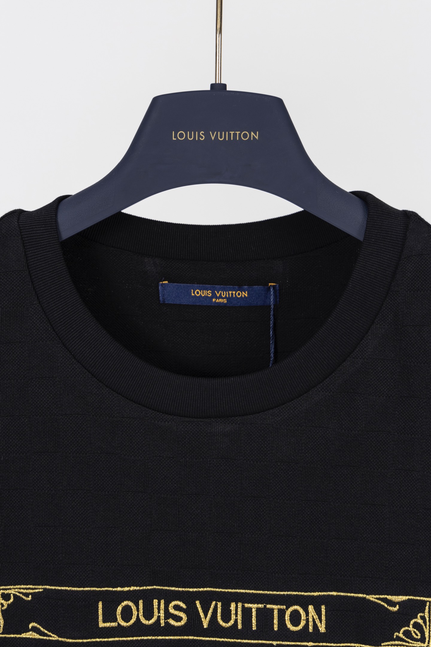 LOUIS VUITTON  T恤服装,lv,包 3