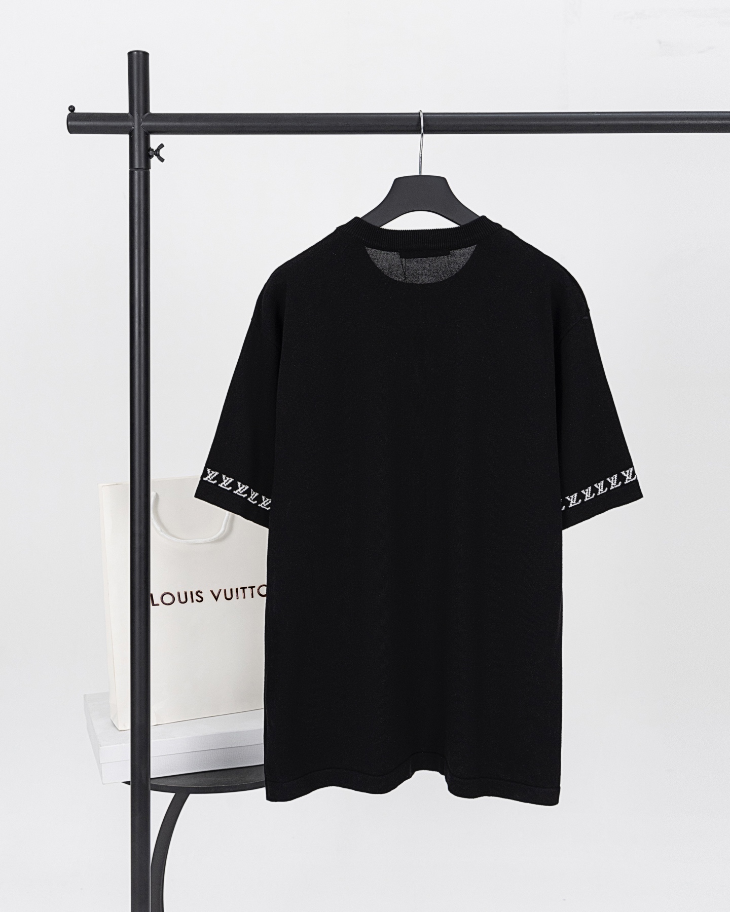 LOUIS VUITTON  T恤服装,lv,包 2