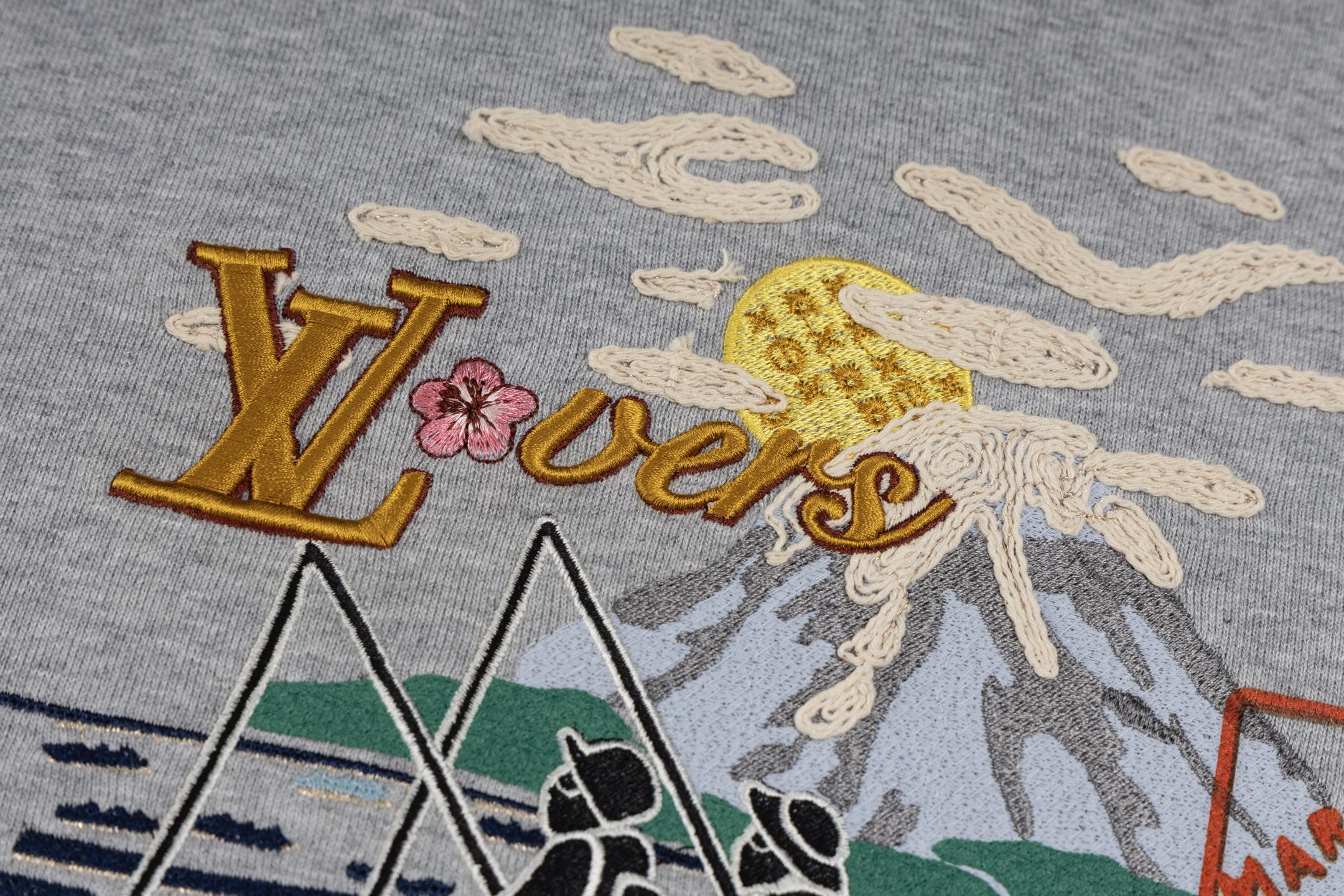 LOUIS VUITTON*路易威登LV Nigo联名垂钓刺绣圆领卫衣 灰色/黑色