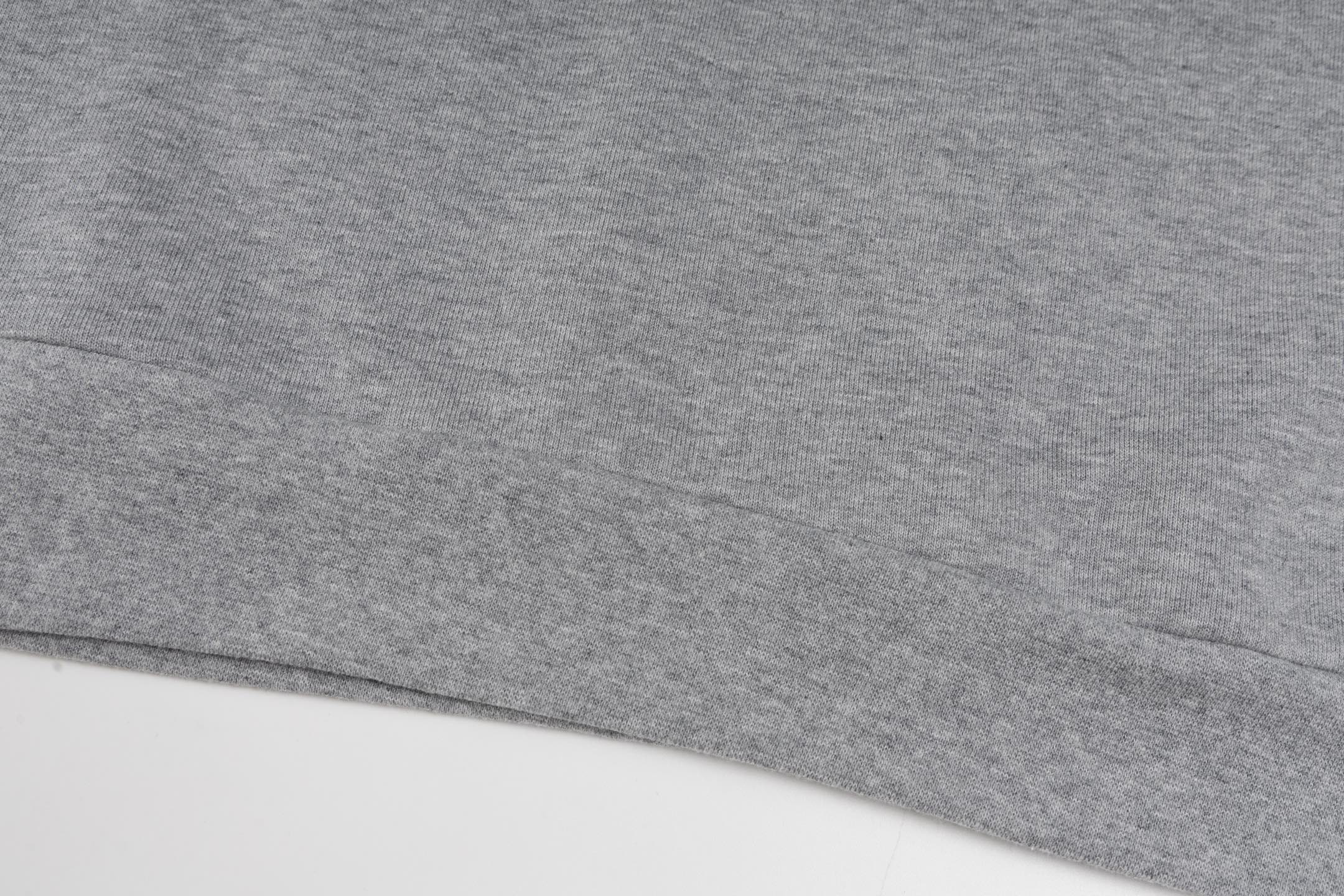 LOUIS VUITTON*路易威登LV Nigo联名垂钓刺绣圆领卫衣 灰色/黑色