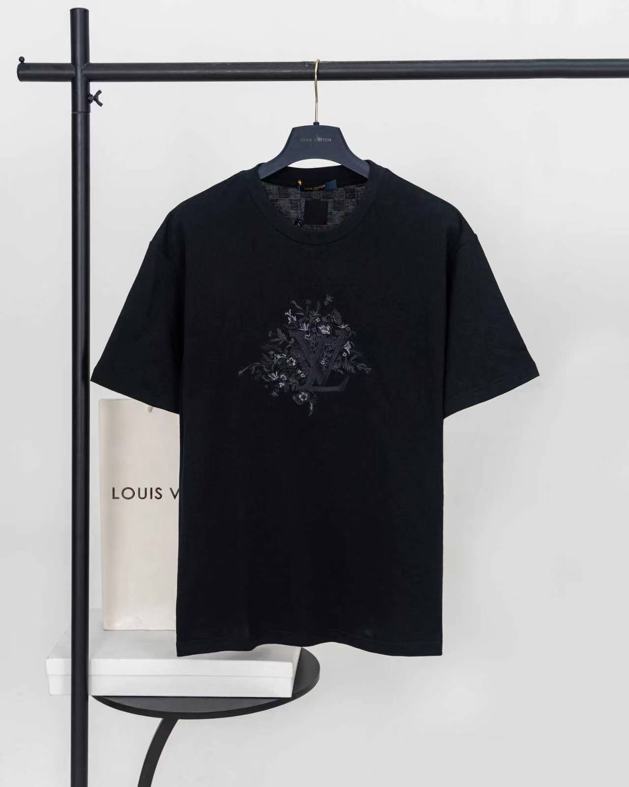 Louis Vuitton LOUIS VUITTON*路易威登