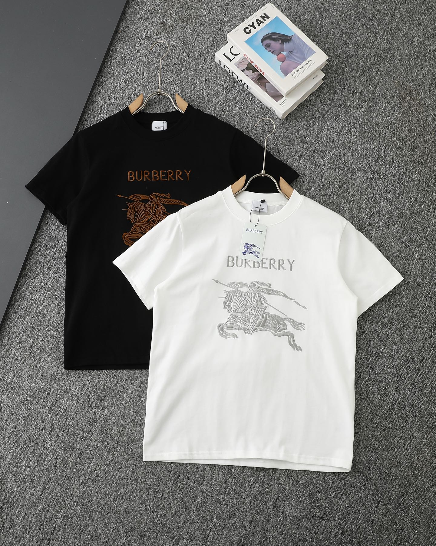 Burberry T-Shirt 04239