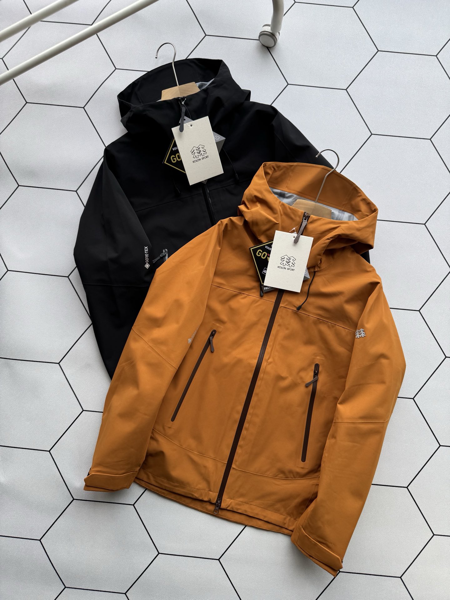 _dn19sbvjg7J1l_7orx1x1aNfRmaQR9YDSpsiV1g