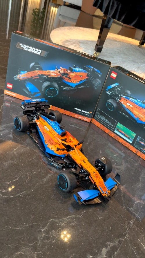 LEGO Technic McLaren Formula 1 Race Car 42141 Model Building Kit 1 LEGO Technic McLaren Formula 1 Race Car 42141 Model Building Kit