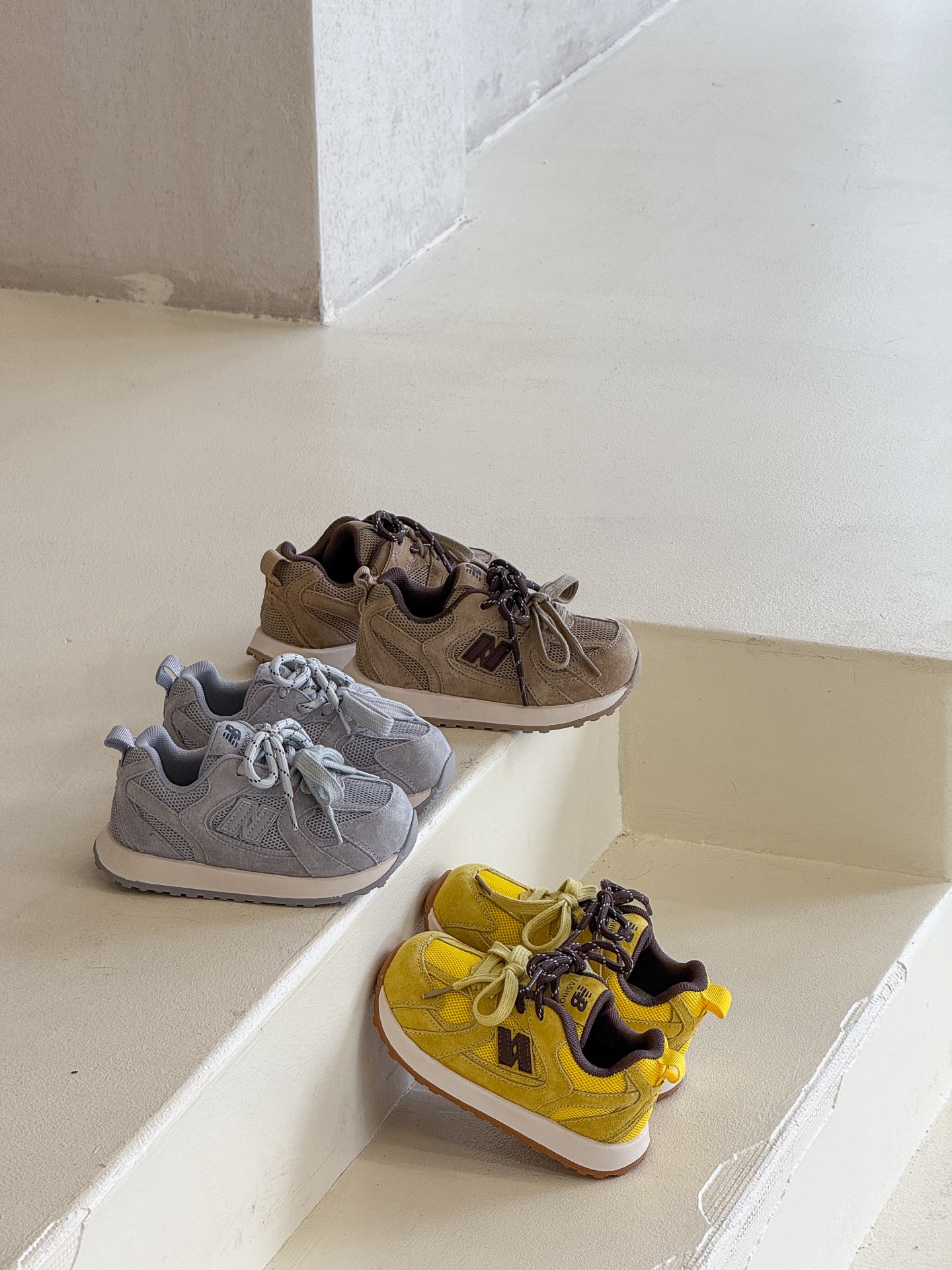 图片[4]-NB 卡皮巴拉联名款童鞋26-37 卡皮巴拉联名网红款内侧魔术贴真皮德训鞋双鞋带阿甘鞋跑鞋🛵-选品中心