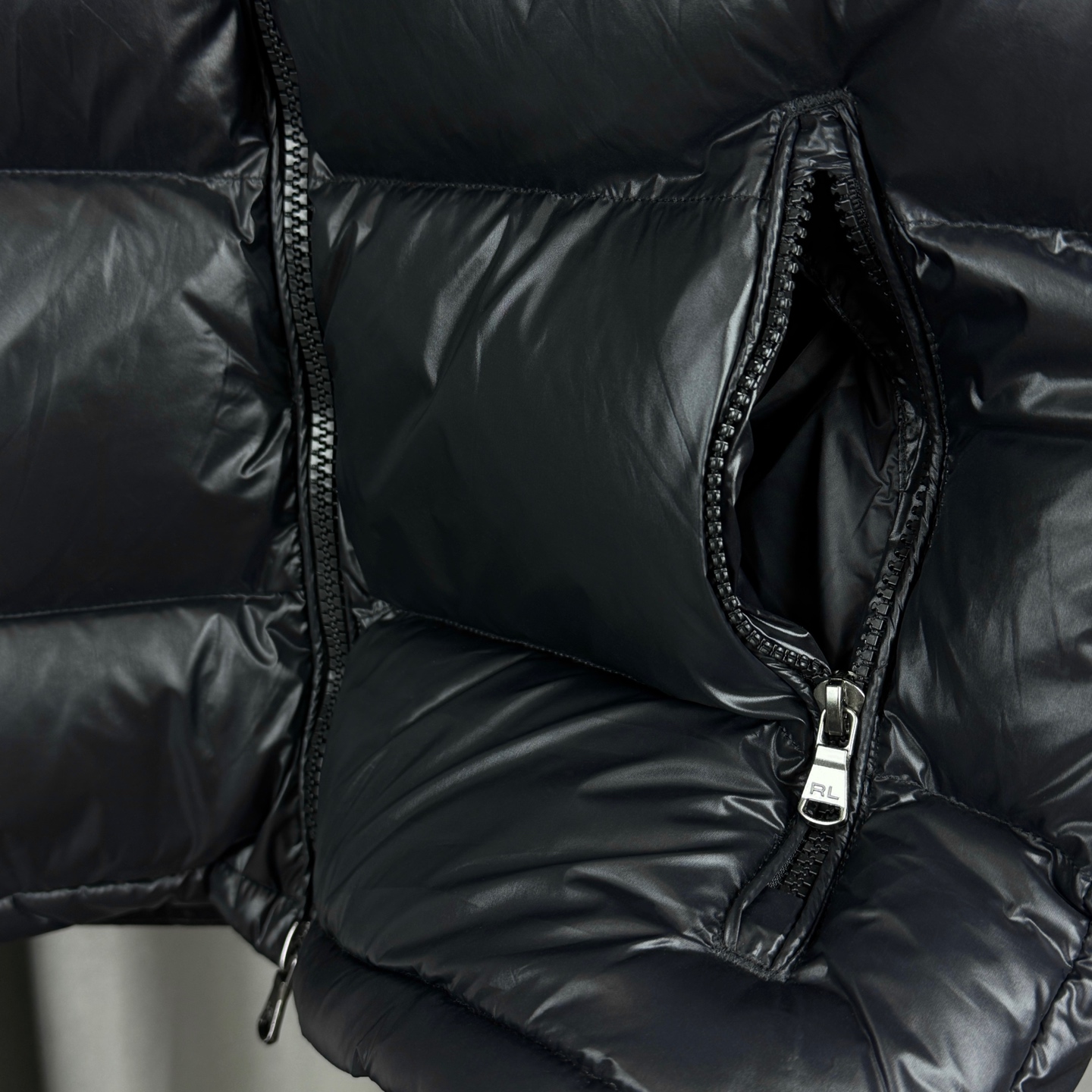 Ralph Lauren Chaqueta Acolchada con Capucha Desmontable para Hombre y Mujer 10 i1757848174088 9111 0 9