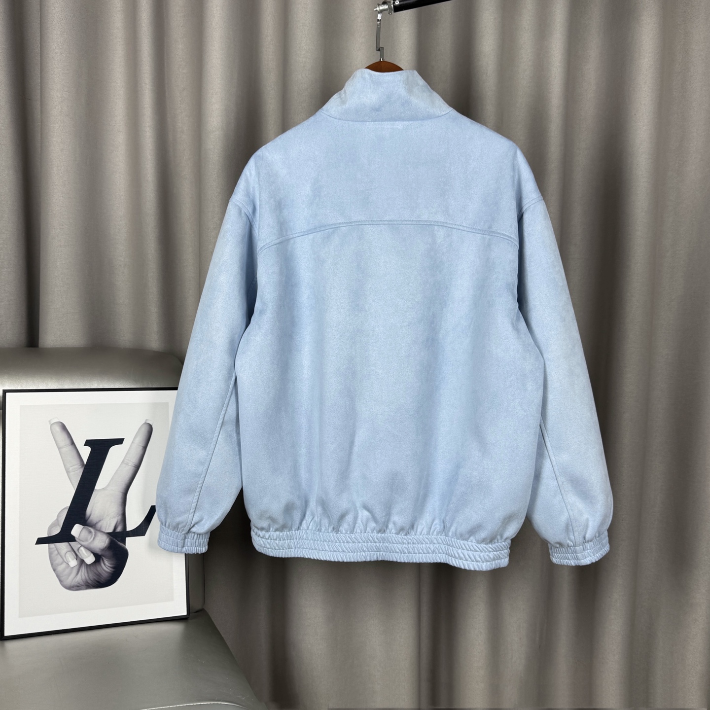 Alternative view of Jacket 06951