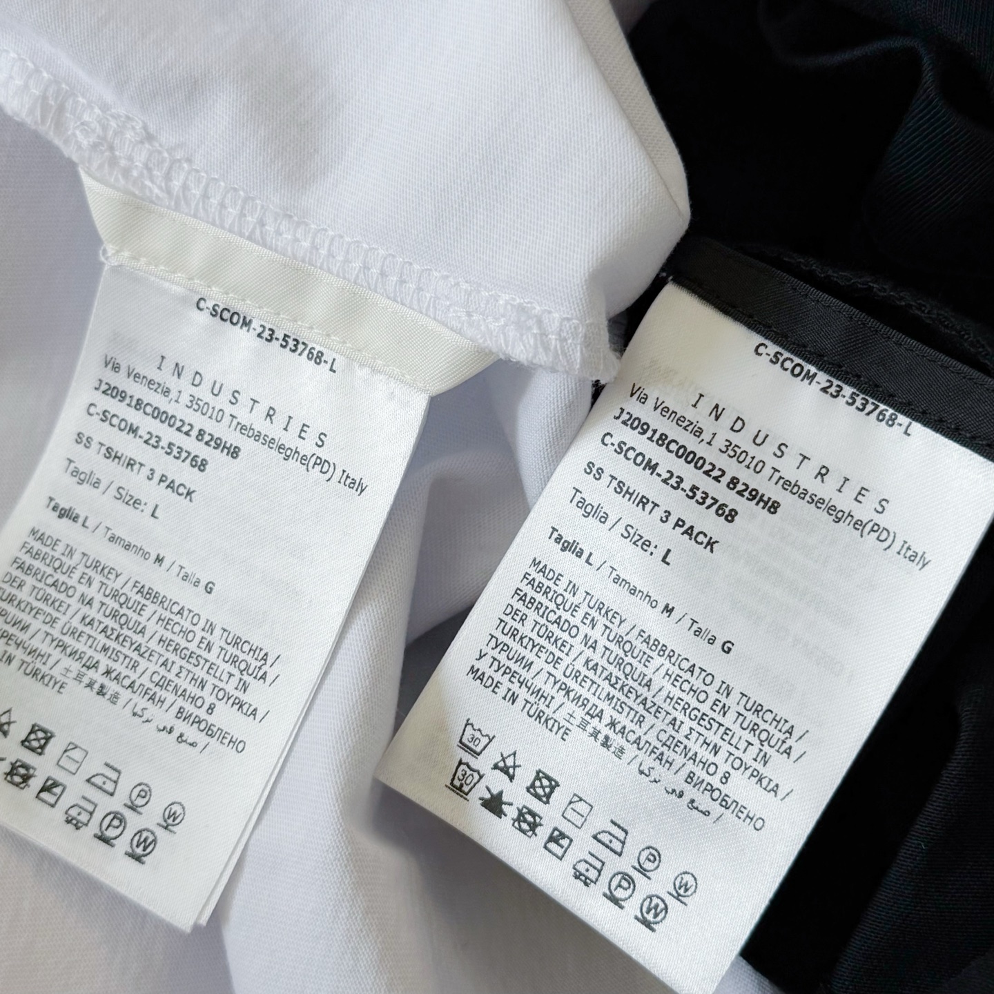 Moncler Basic Logo Short Sleeve T-Shirt, Premium Turkish Cotton, Unisex 8 i1744087453493 2711 0 6