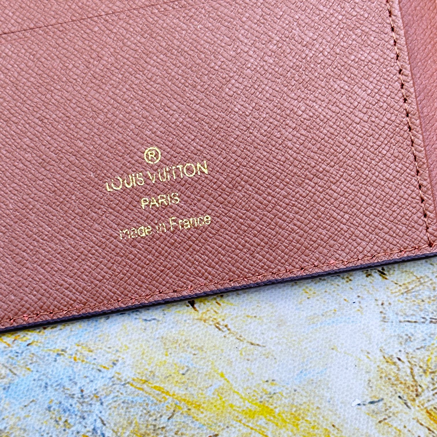 Size comparison of notebook