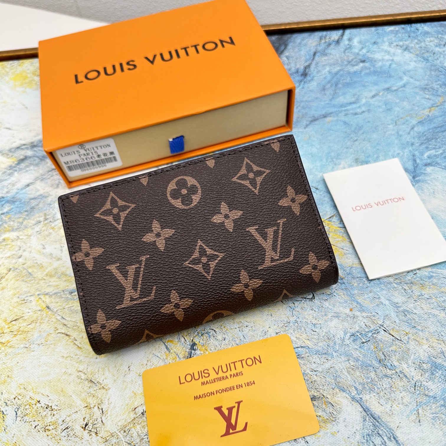 Louis Vuitton AAA+
 Wallet Yellow M86366