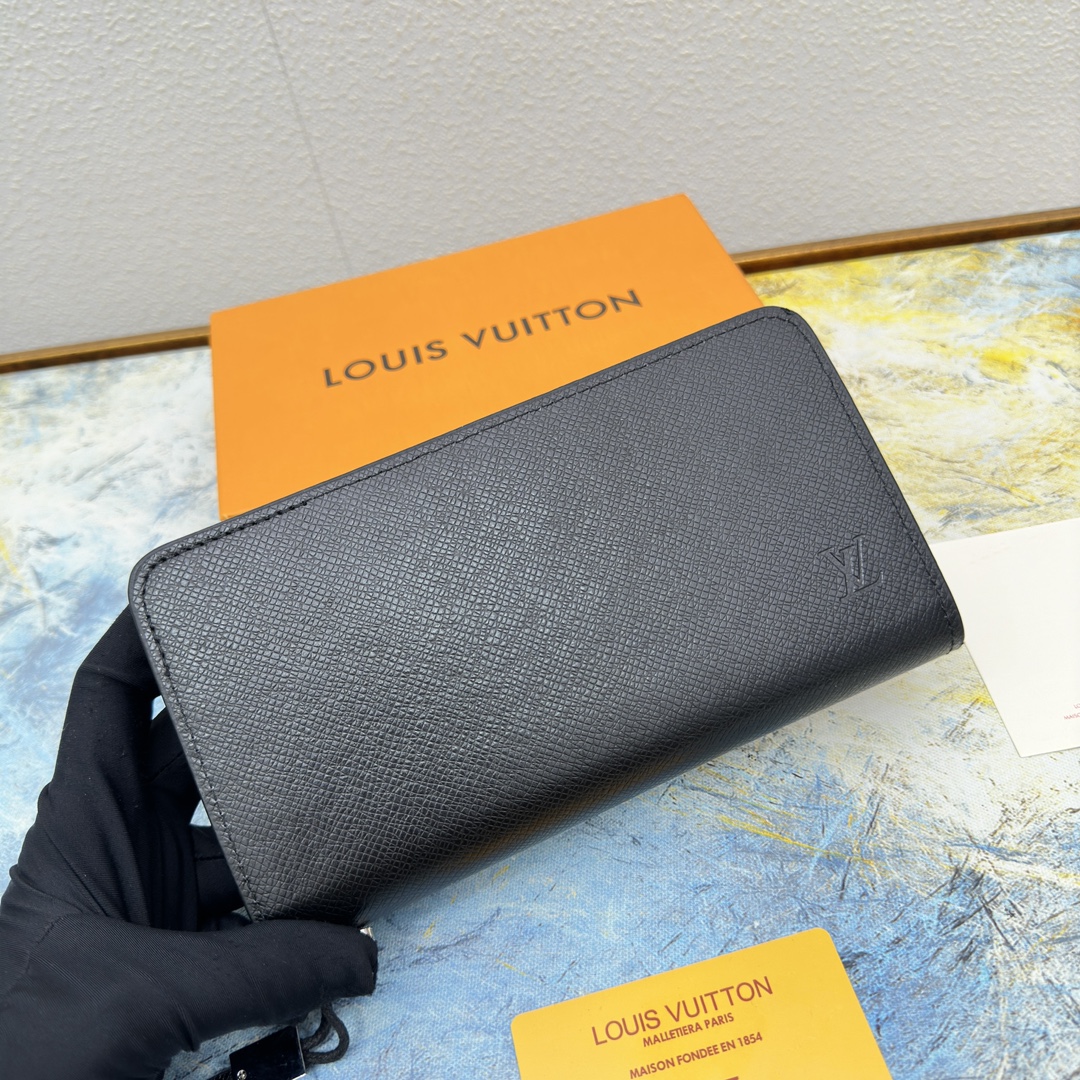 Front view of a classic leather long zipper wallet