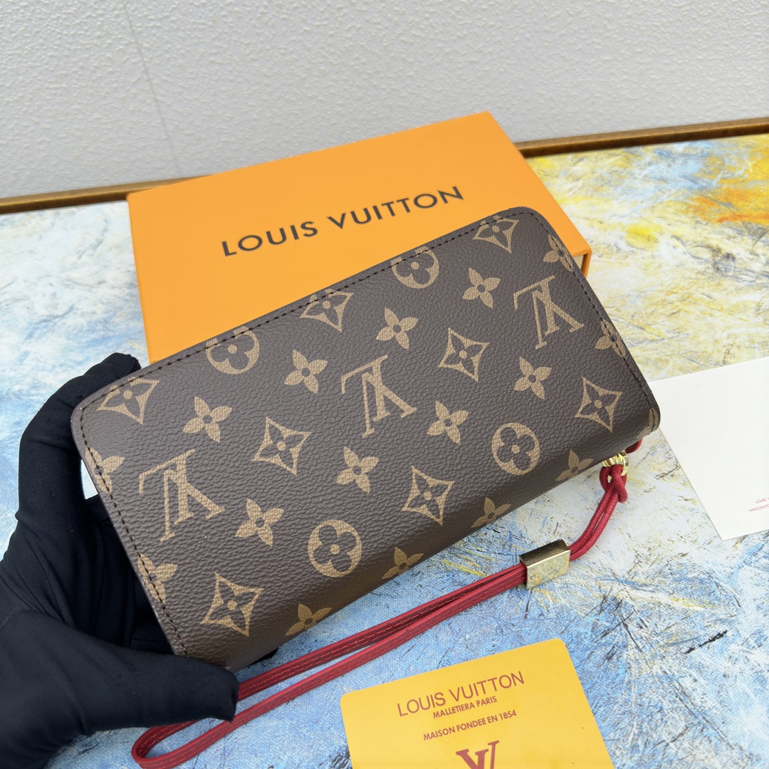 Leather Long Wallet - Interior View