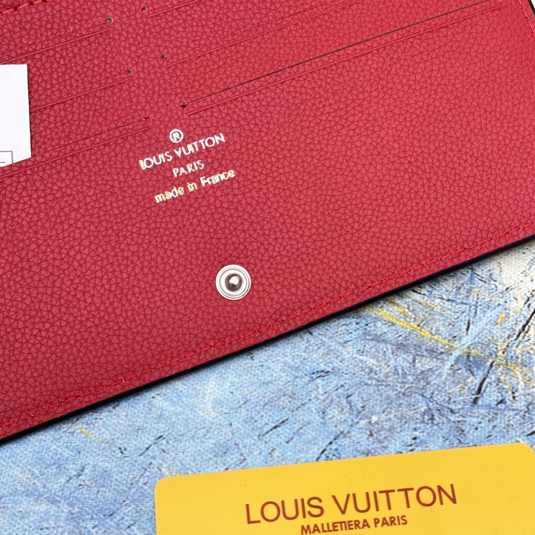 Leather long wallet in use, lifestyle shot